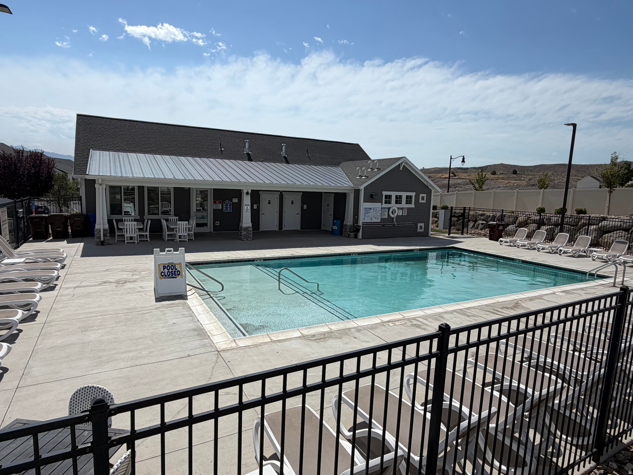 SKY RIDGE TOWNHOMES - Residential