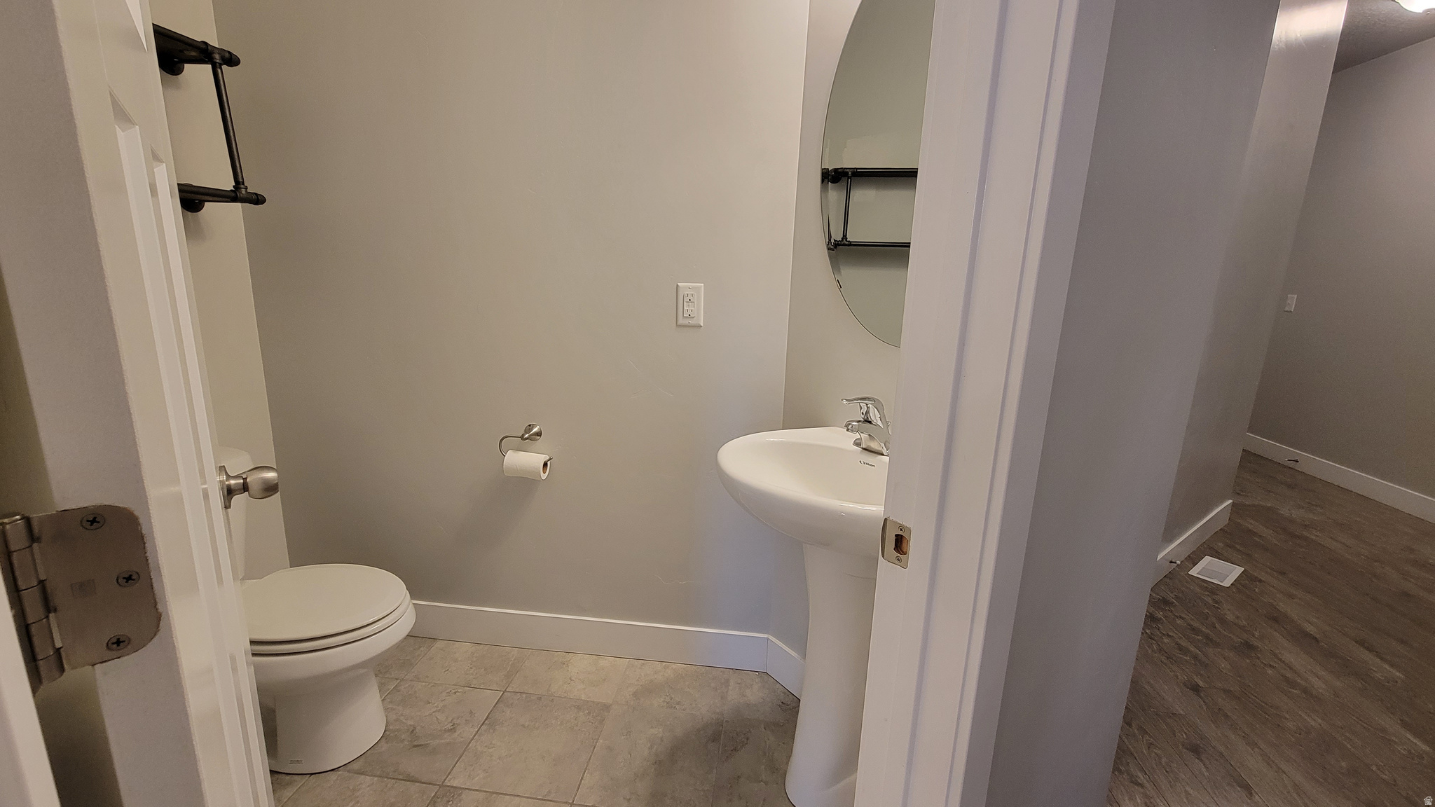 SKY RIDGE TOWNHOMES - Residential