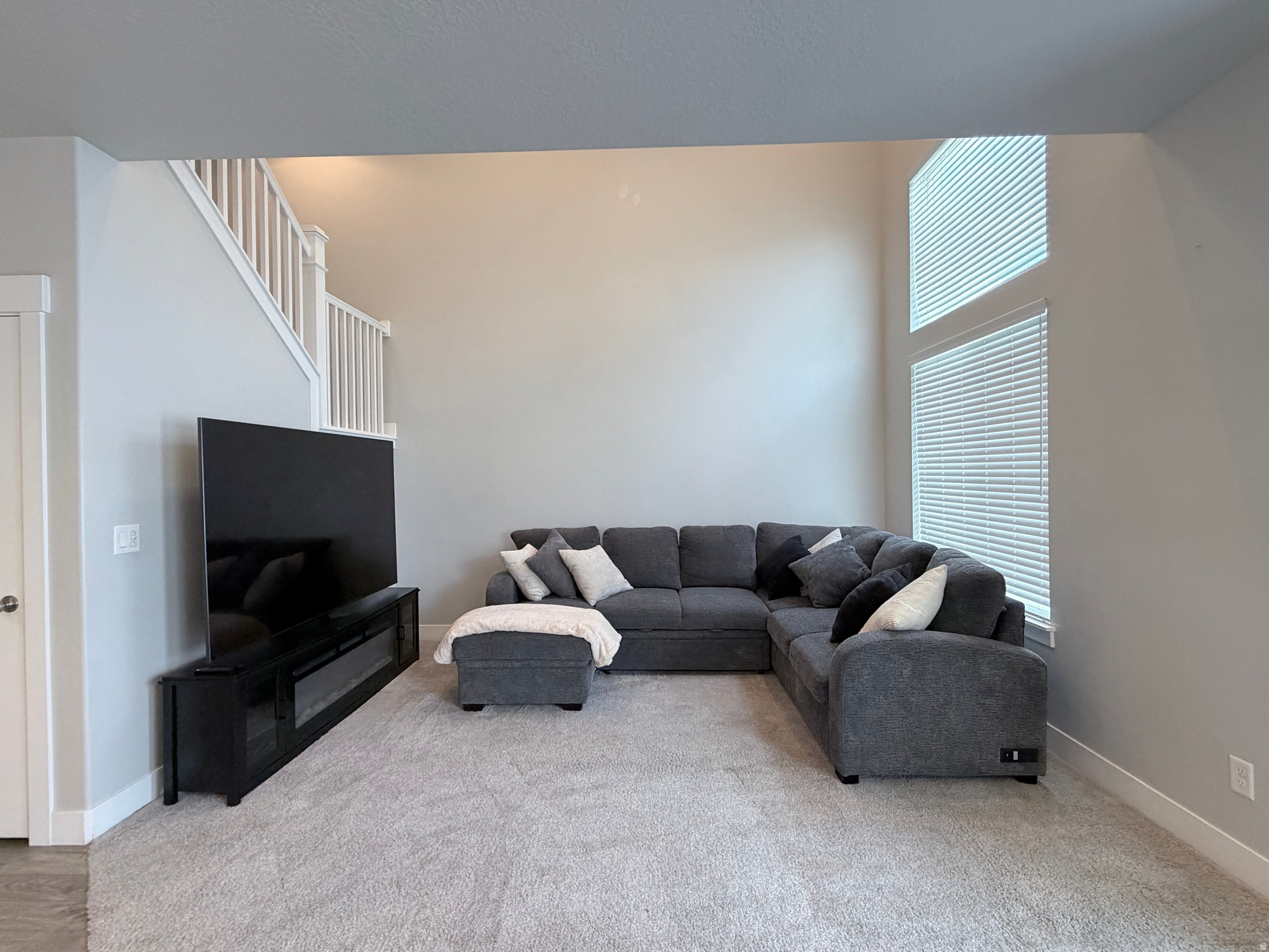 SKY RIDGE TOWNHOMES - Residential