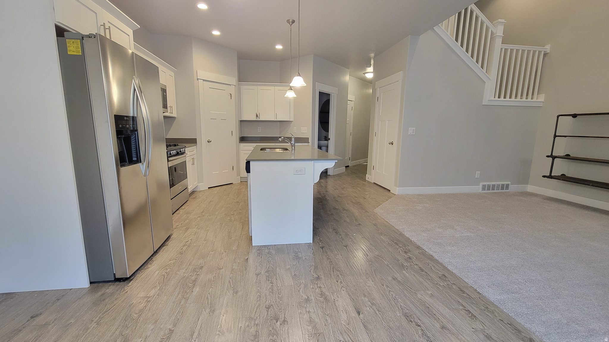 SKY RIDGE TOWNHOMES - Residential