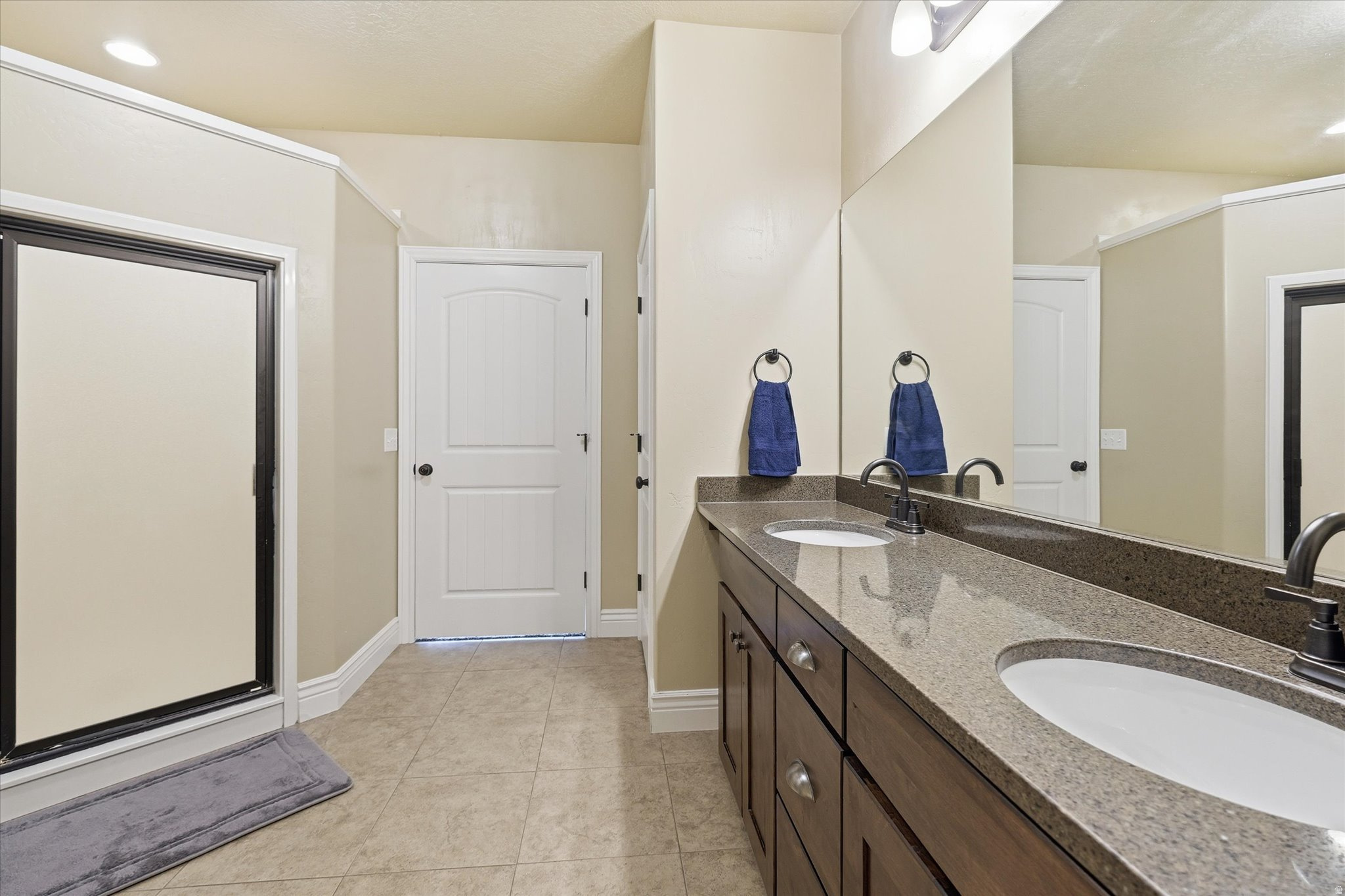 STONE HAVEN - Residential