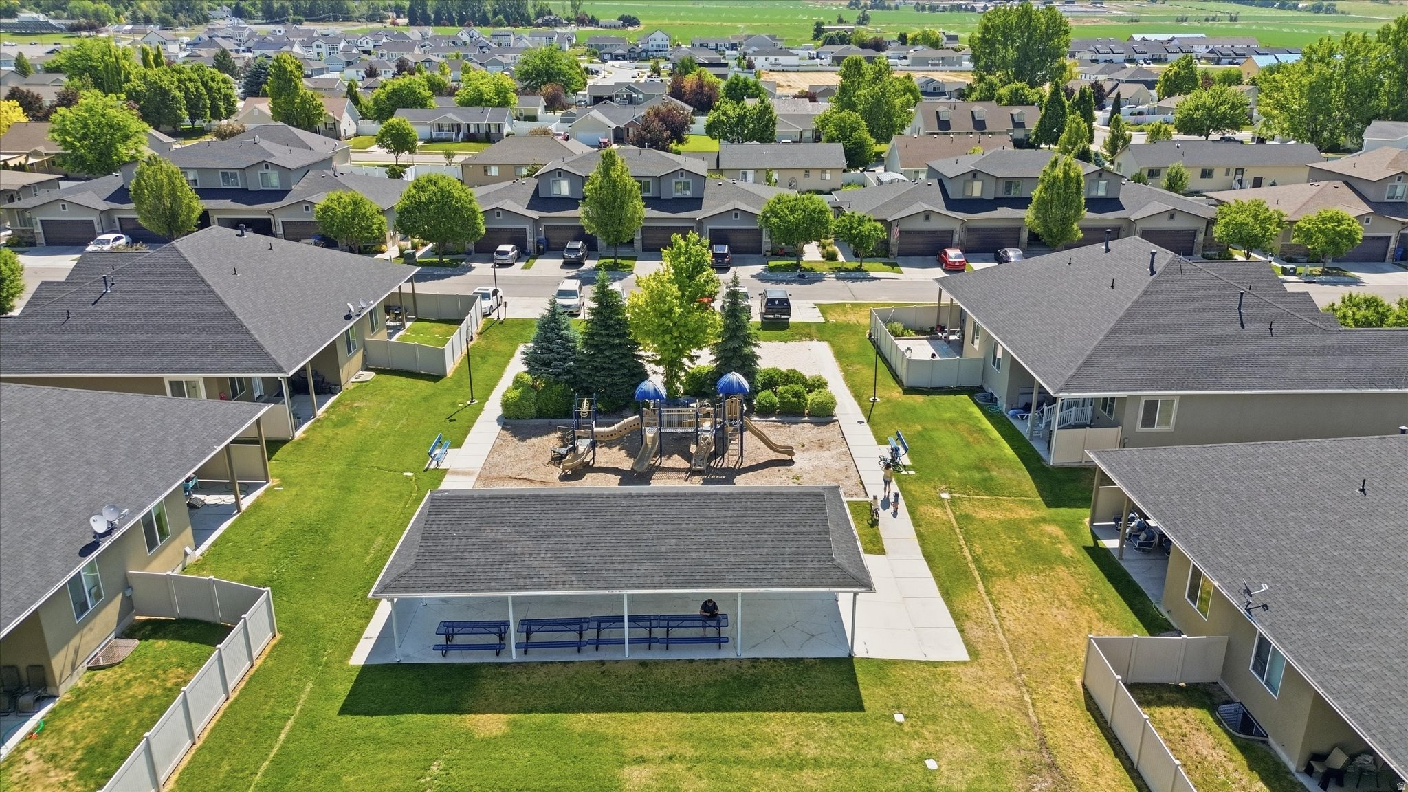 STONE HAVEN - Residential