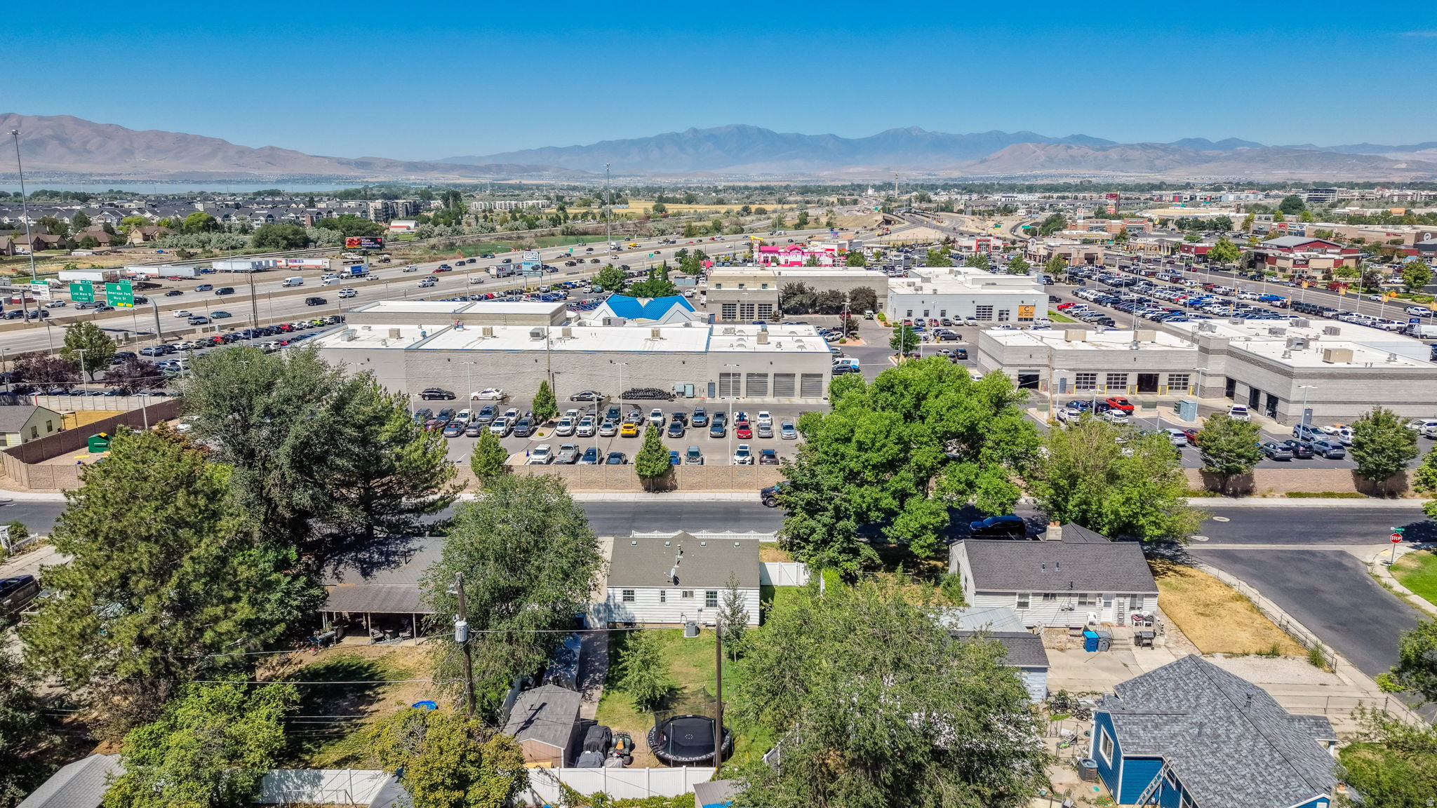 COLUMBIA VILLAGE - Residential