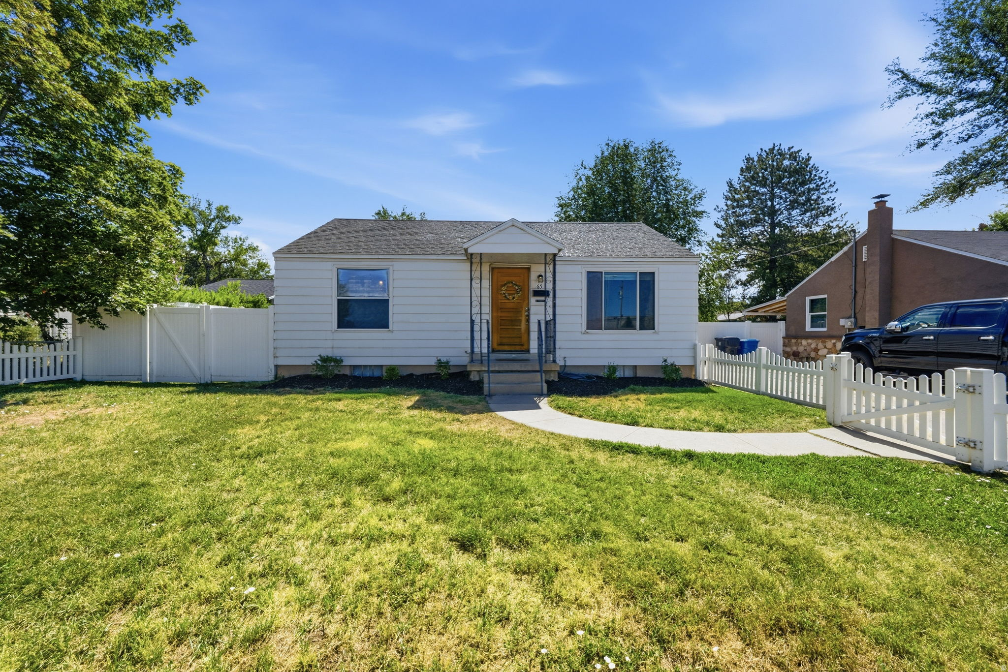 COLUMBIA VILLAGE - Residential