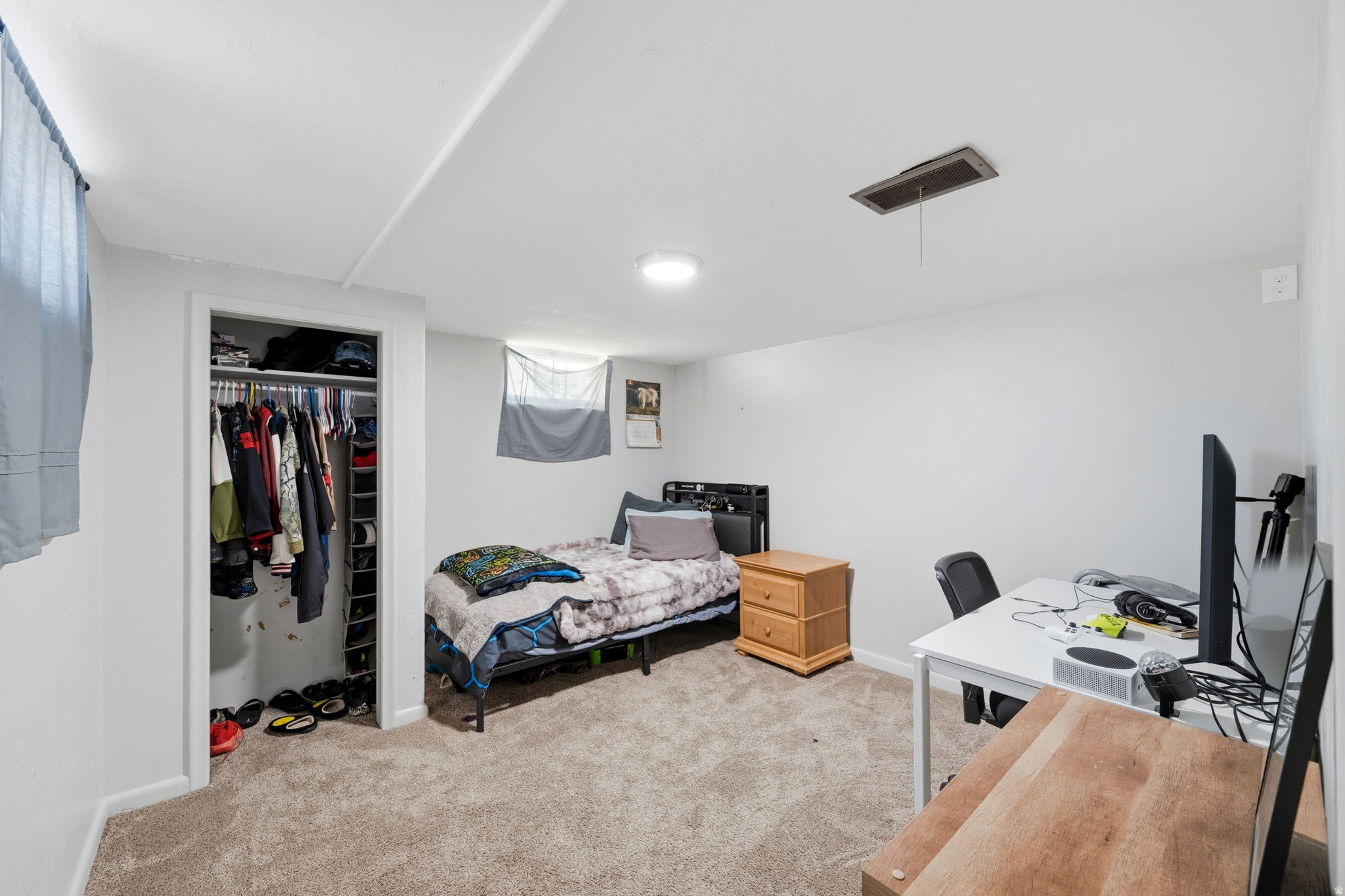 COLUMBIA VILLAGE - Residential