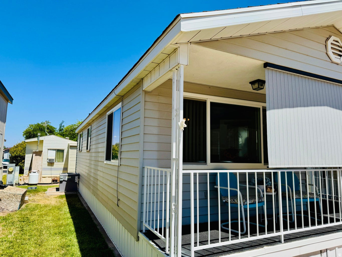 CANYON BREEZE RV RESORT - Residential