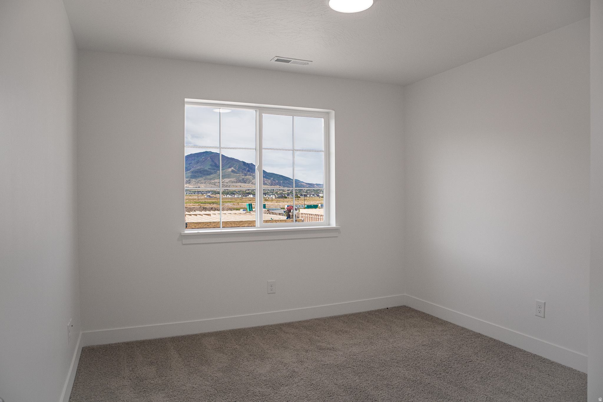 ARROWHEAD SPRINGS - Residential