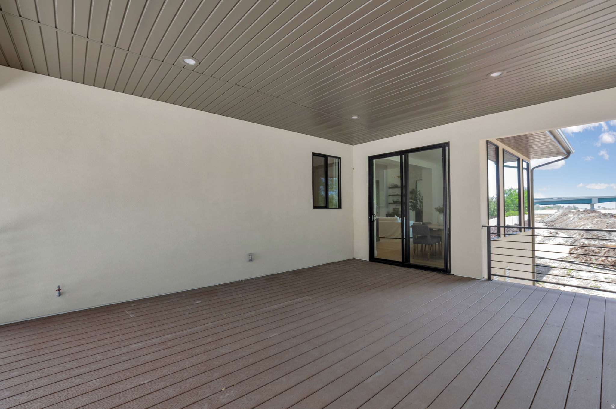 EASTRIDGE ESTATES - Residential