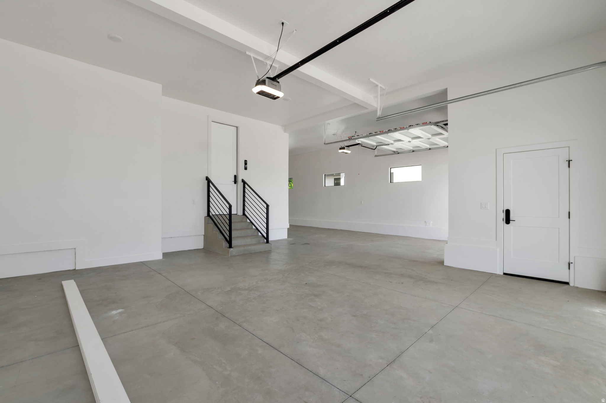 EASTRIDGE ESTATES - Residential