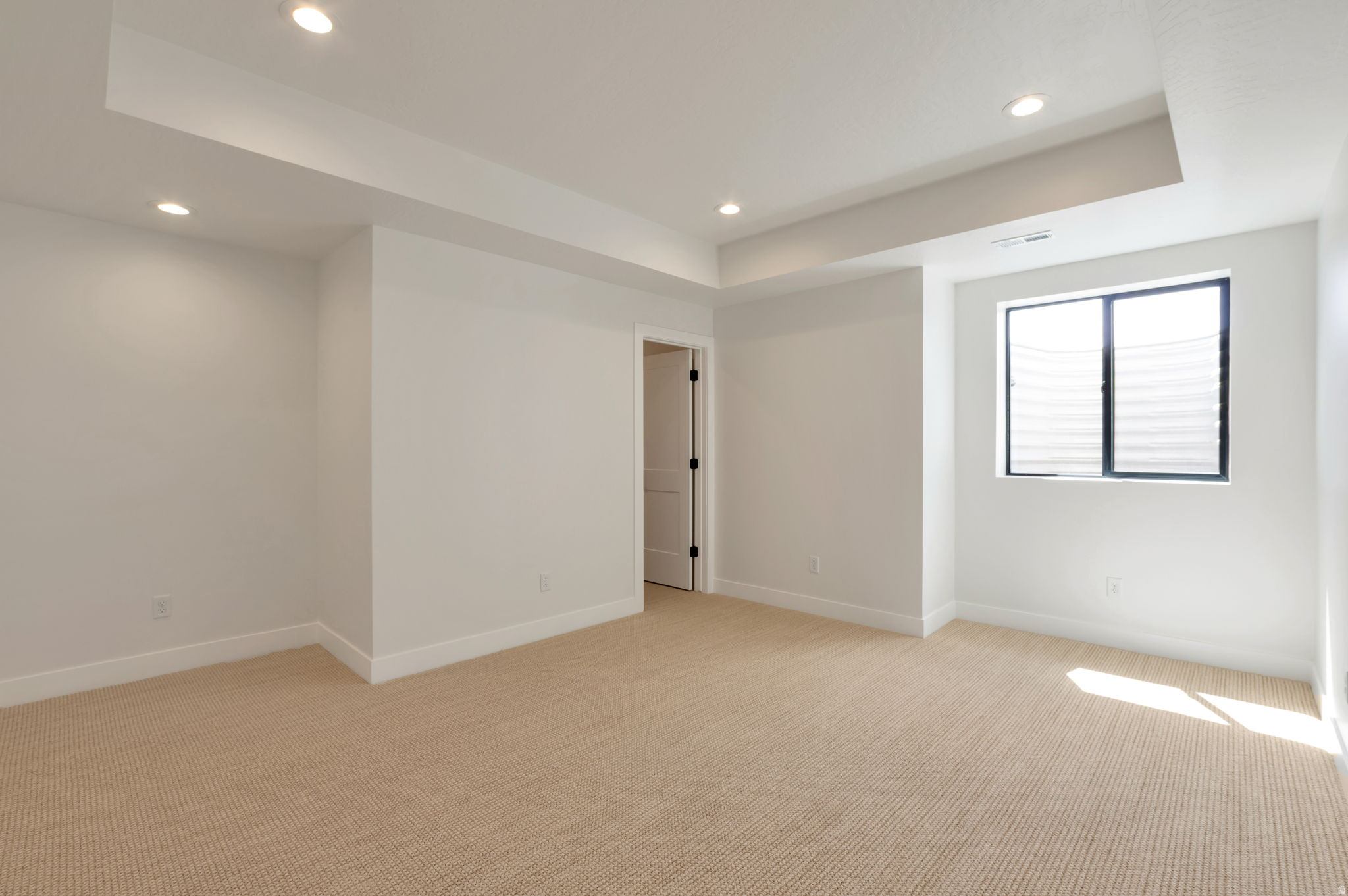 EASTRIDGE ESTATES - Residential
