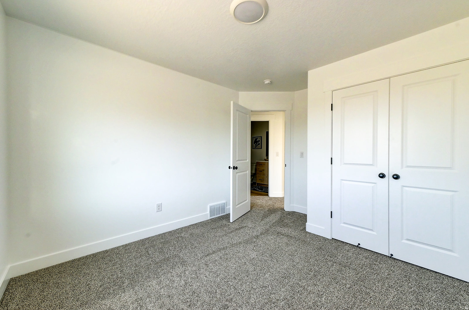 SUNSET ACRES - Residential