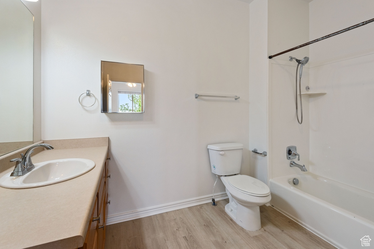 MIRA VISTA CONDO - Residential
