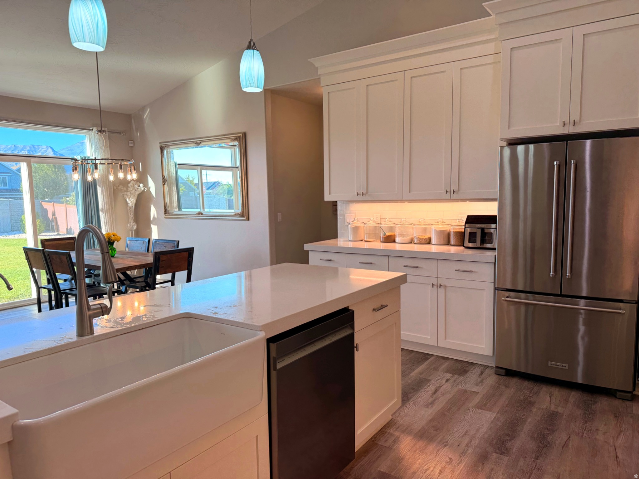THE HAMPTONS - Residential