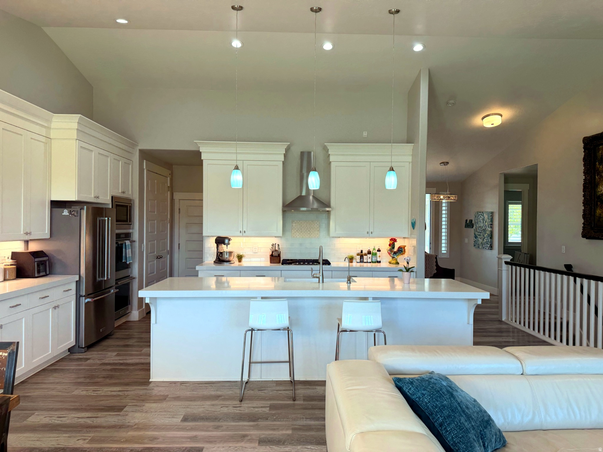 THE HAMPTONS - Residential