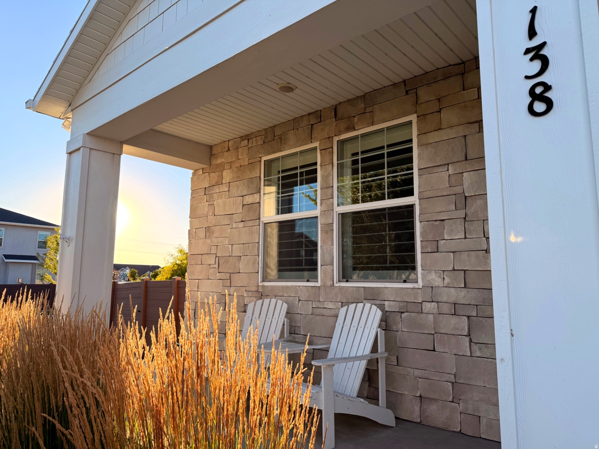 THE HAMPTONS - Residential