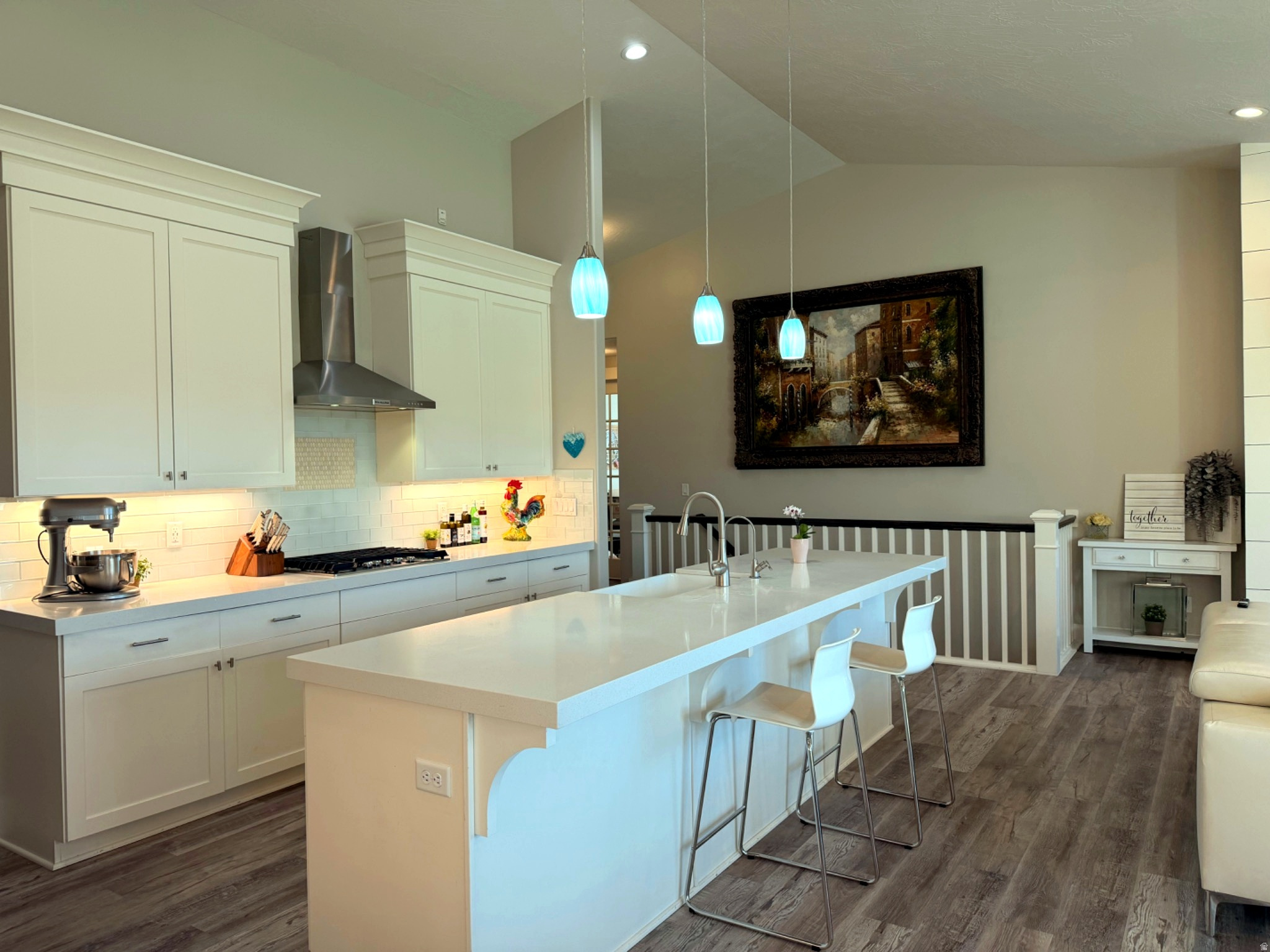 THE HAMPTONS - Residential