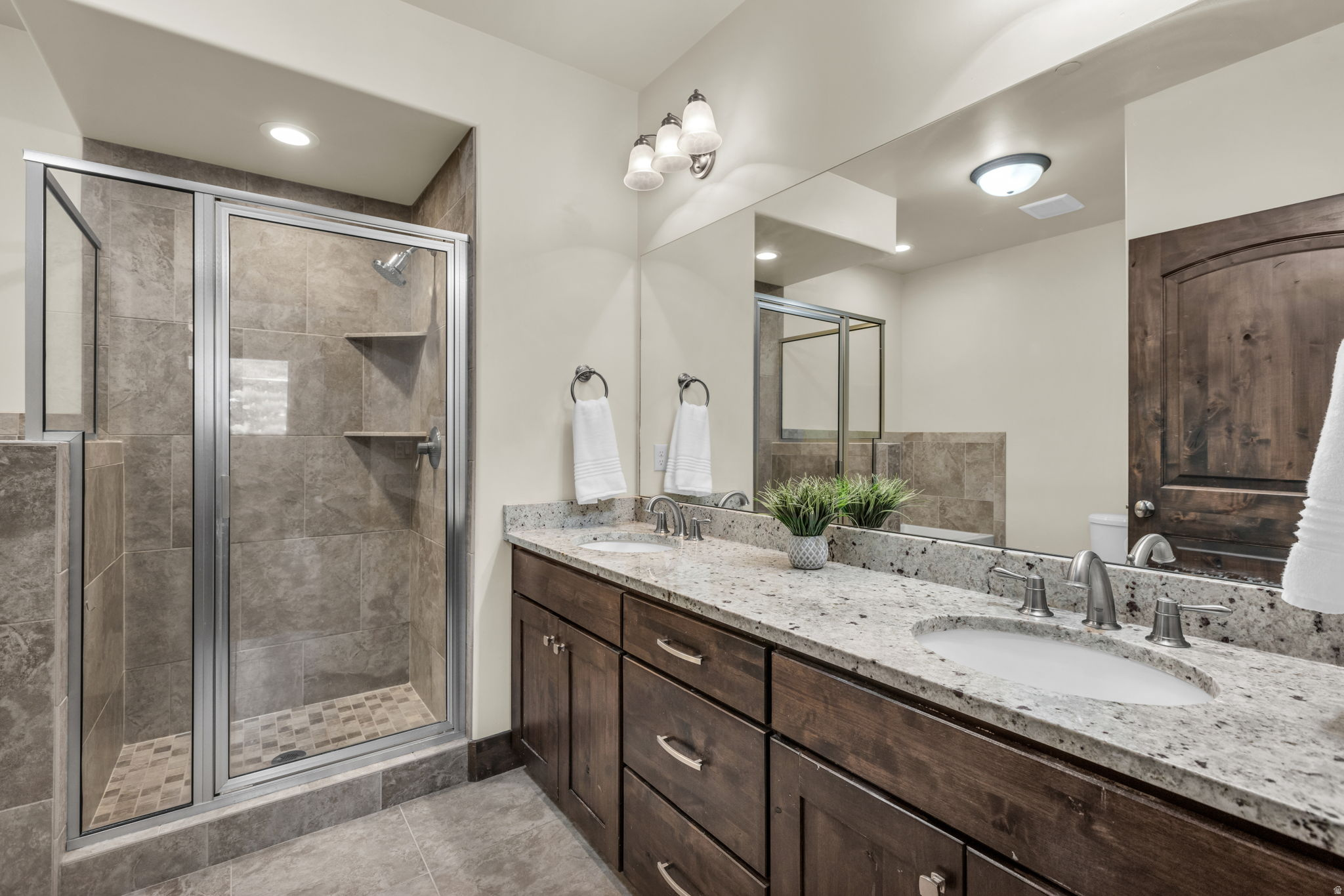 BLACK ROCK RIDGE - Residential