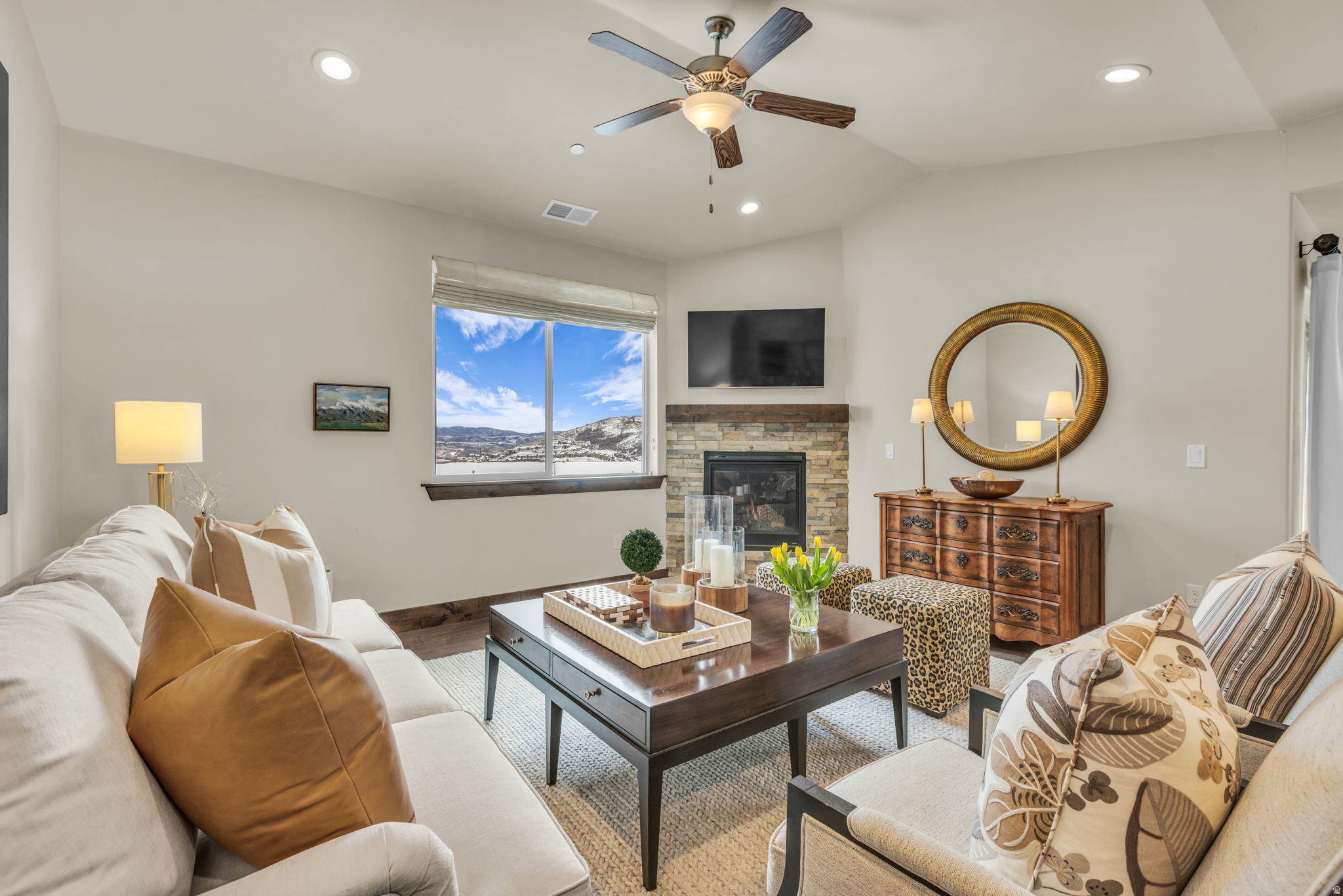 BLACK ROCK RIDGE - Residential