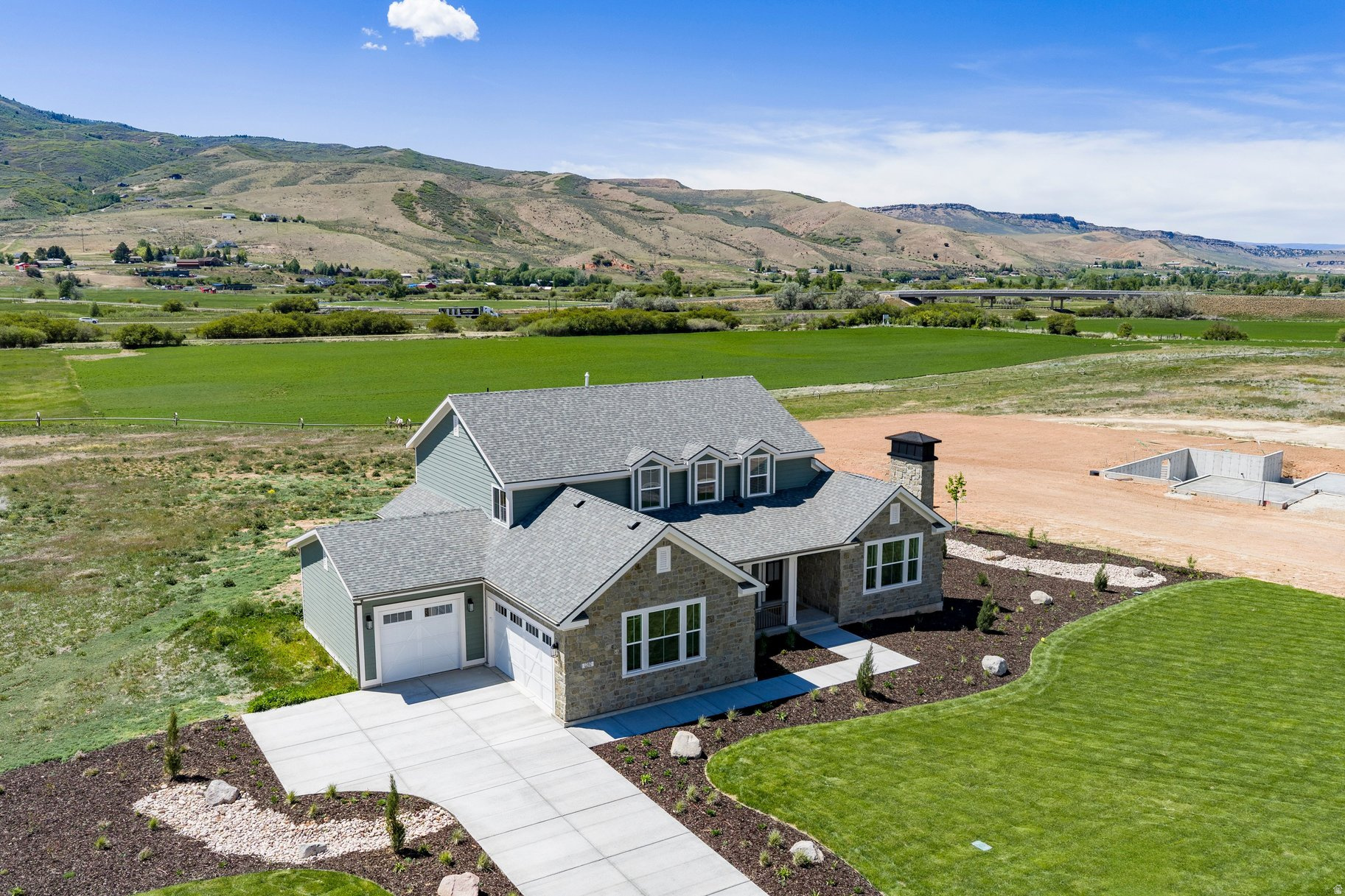 COUNTRYSIDE ESTATES - Residential