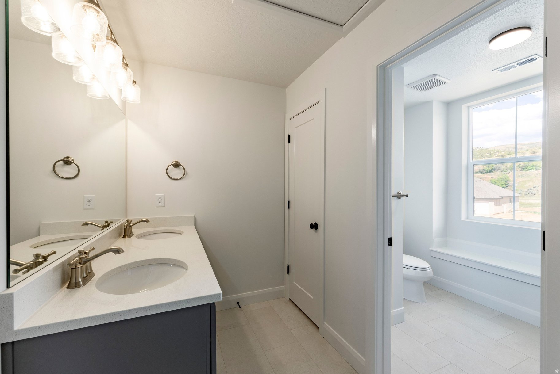 COUNTRYSIDE ESTATES - Residential