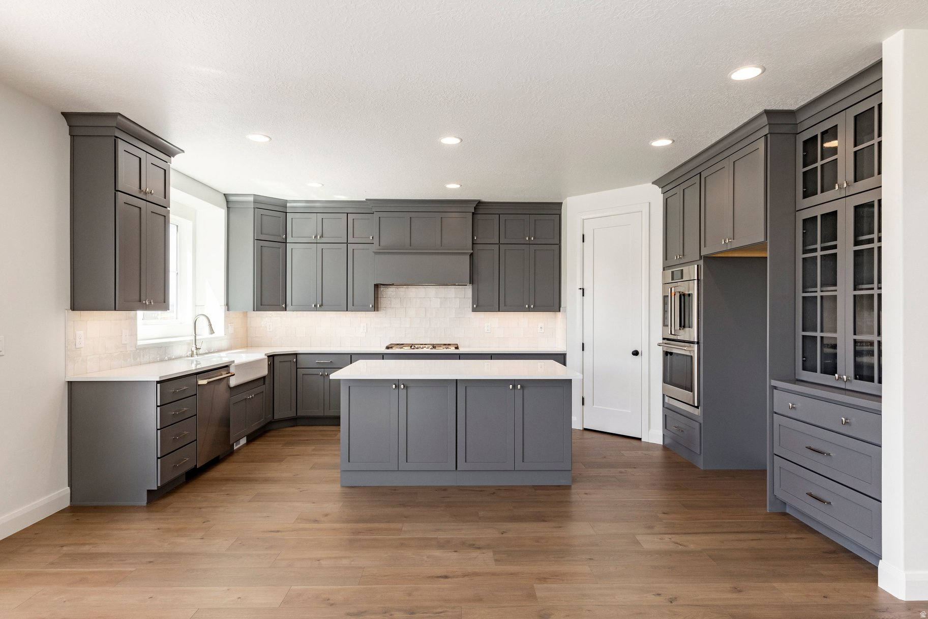 COUNTRYSIDE ESTATES - Residential