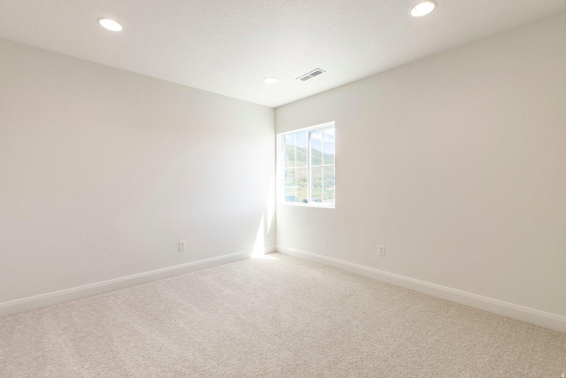 COUNTRYSIDE ESTATES - Residential