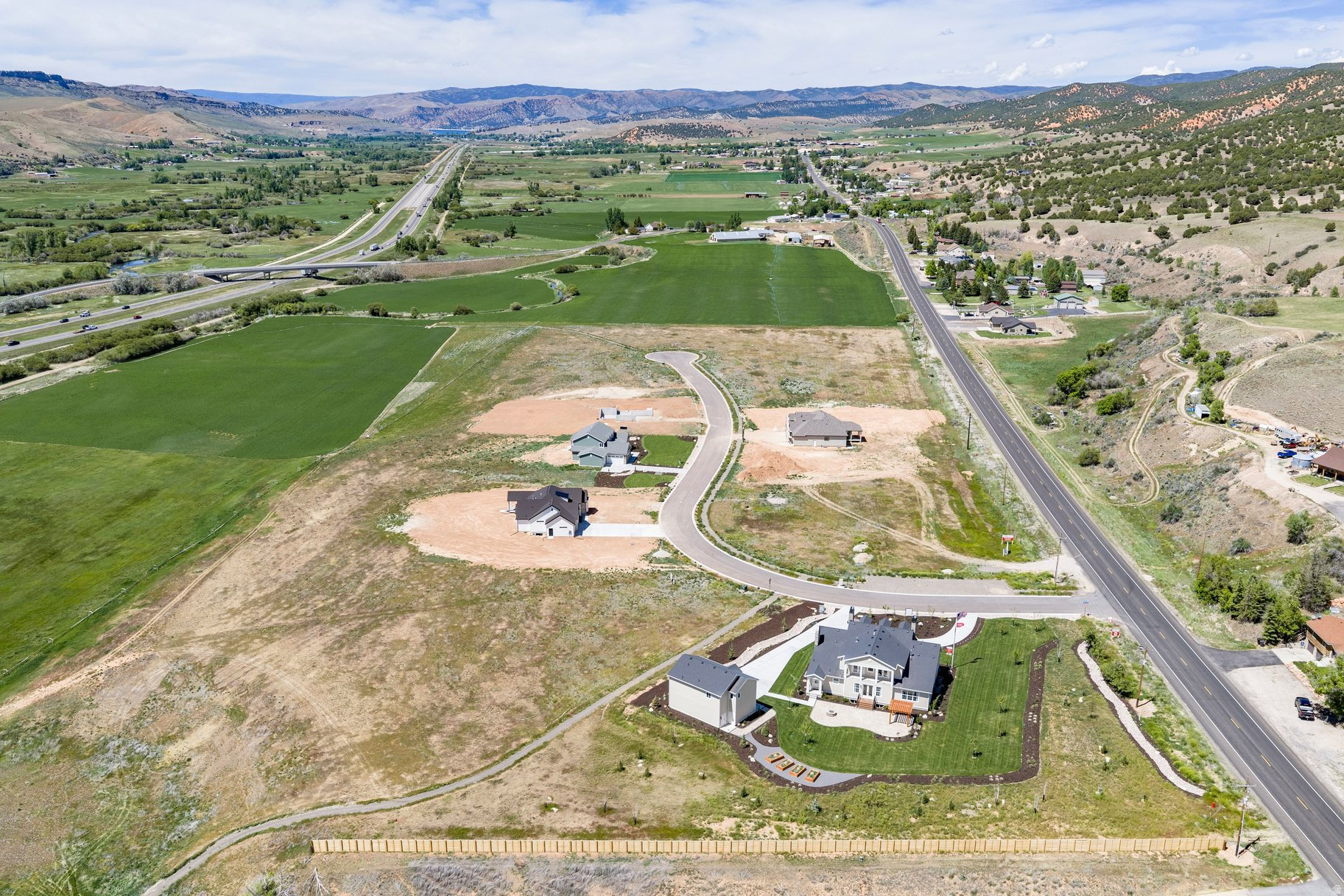 COUNTRYSIDE ESTATES - Residential
