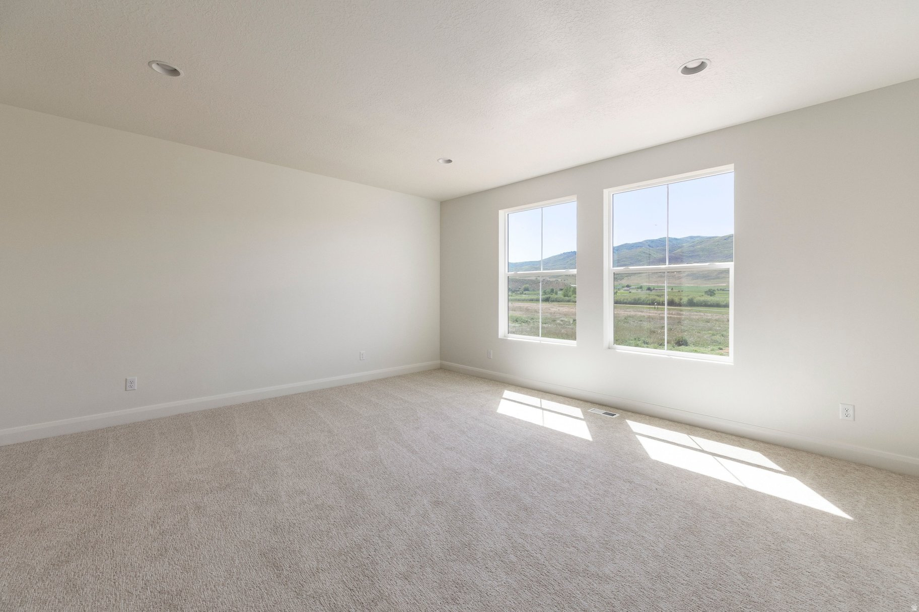 COUNTRYSIDE ESTATES - Residential