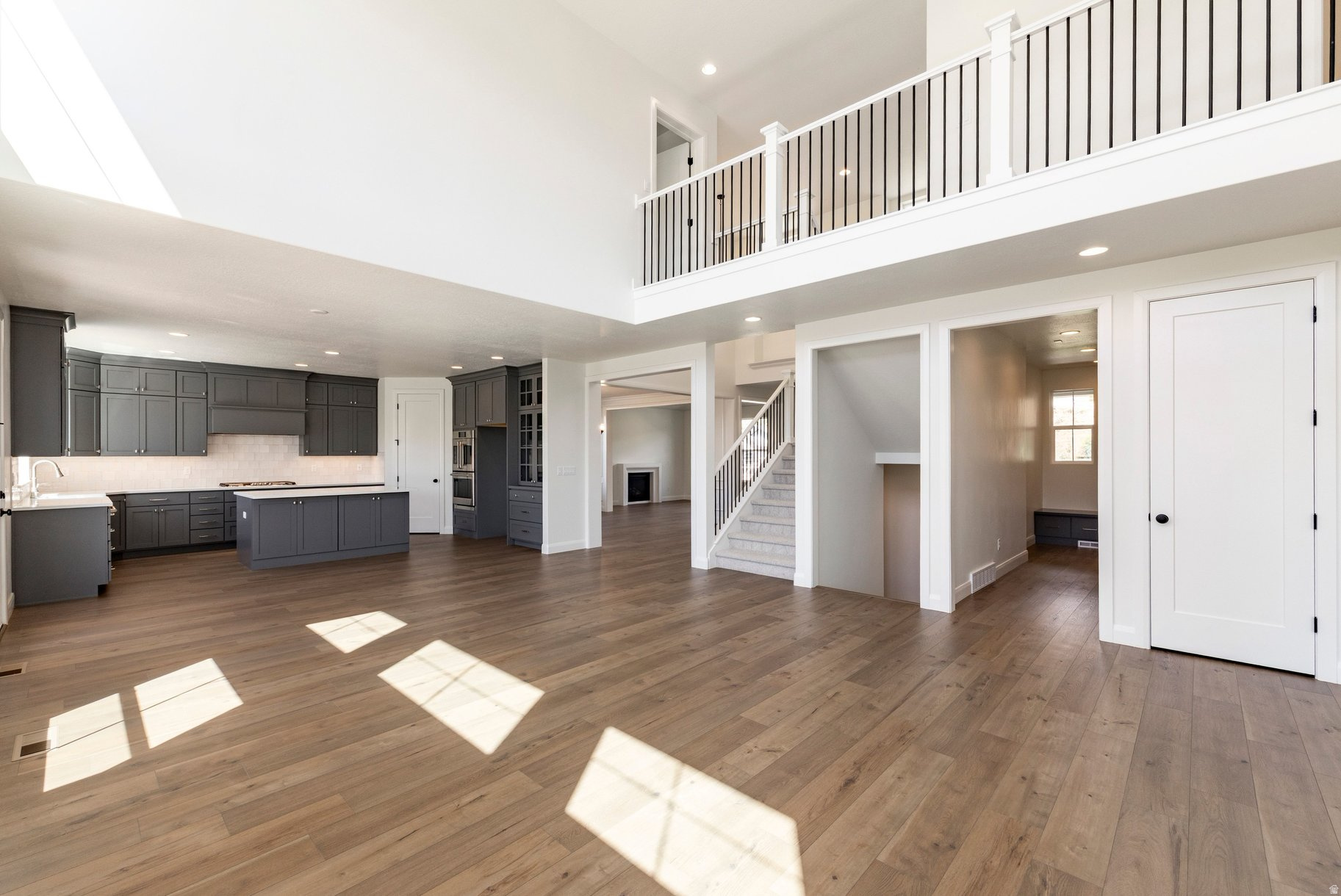 COUNTRYSIDE ESTATES - Residential