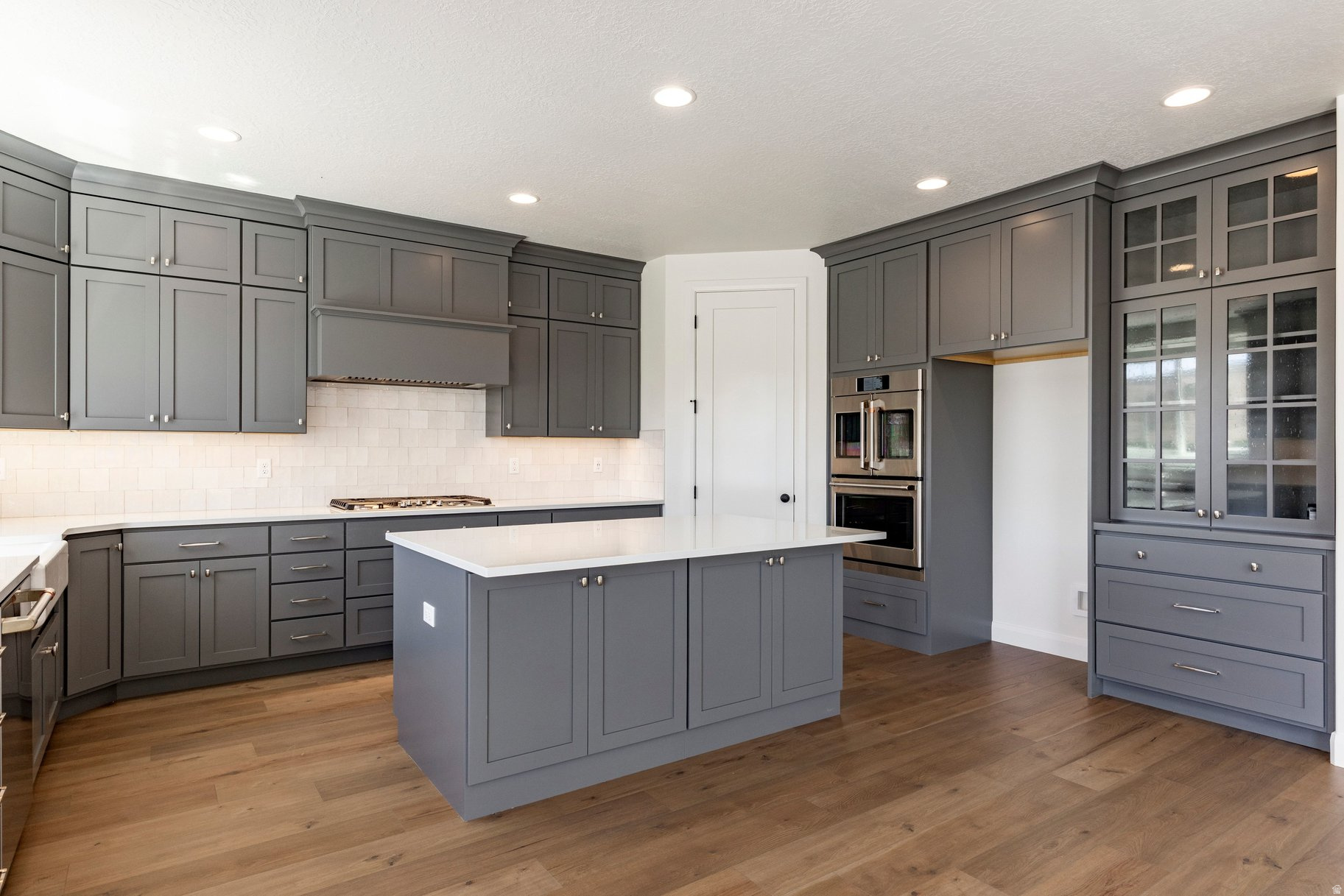 COUNTRYSIDE ESTATES - Residential