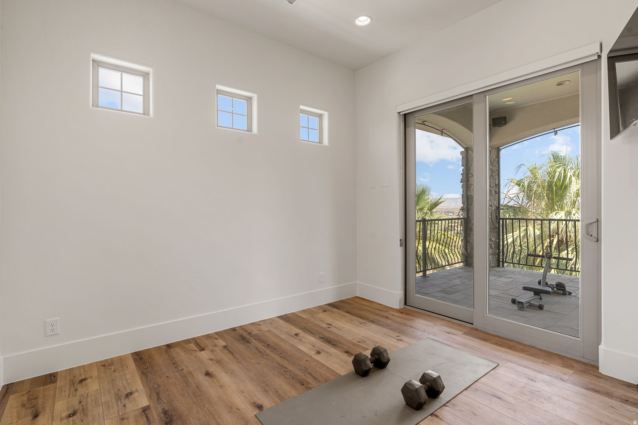 NORTHBRIDGE ESTATES - Residential
