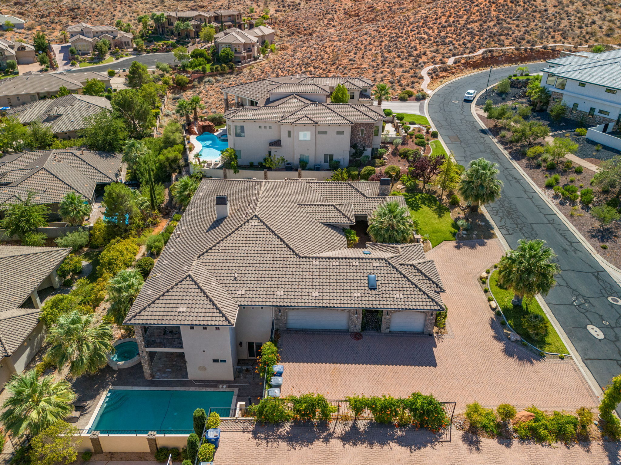 NORTHBRIDGE ESTATES - Residential