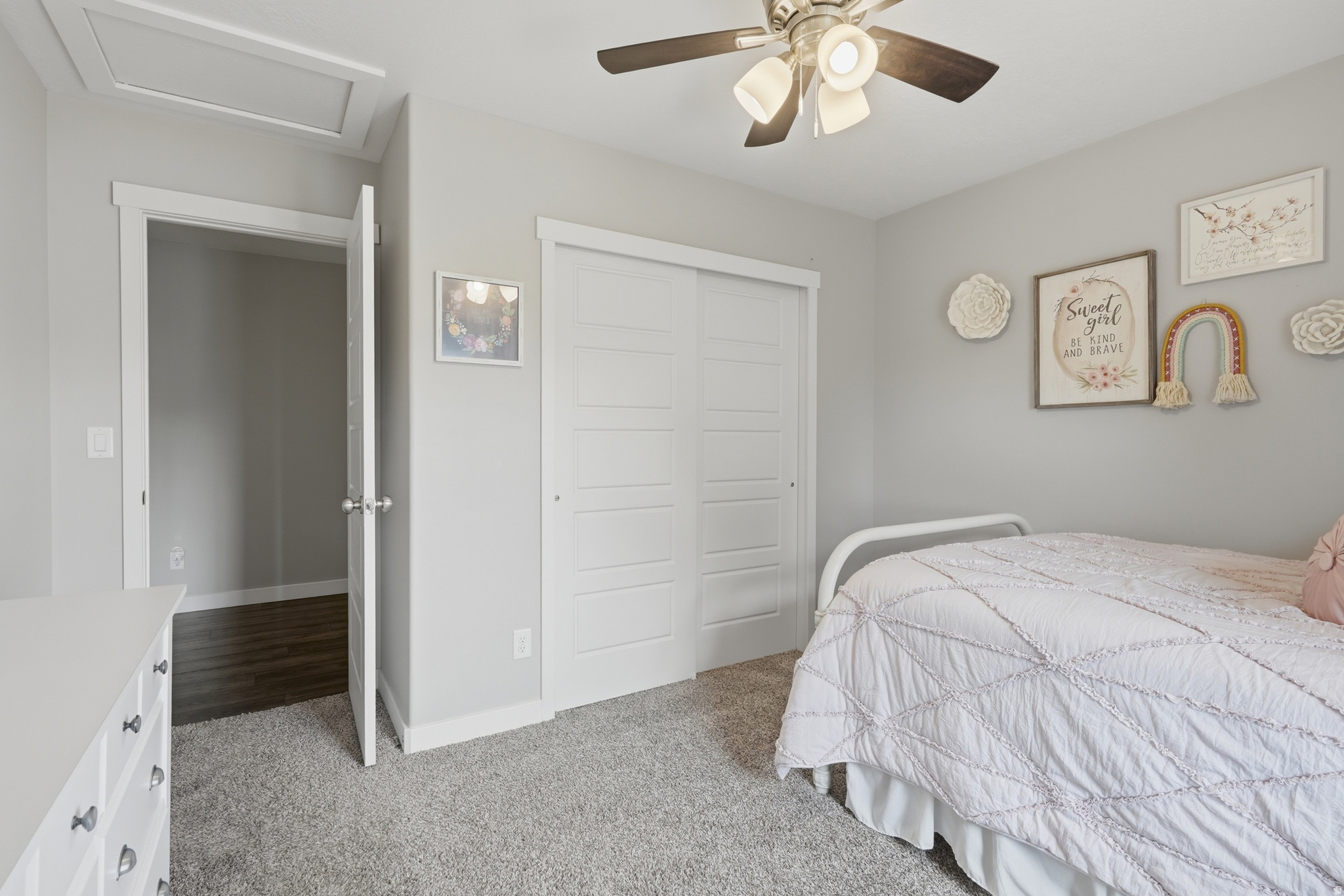 MEADOWS - Residential