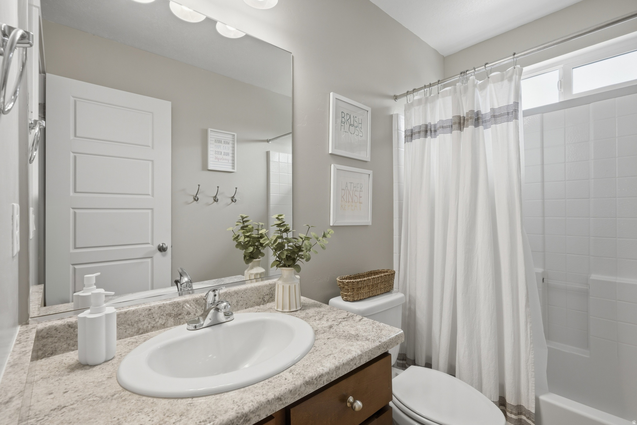 MEADOWS - Residential