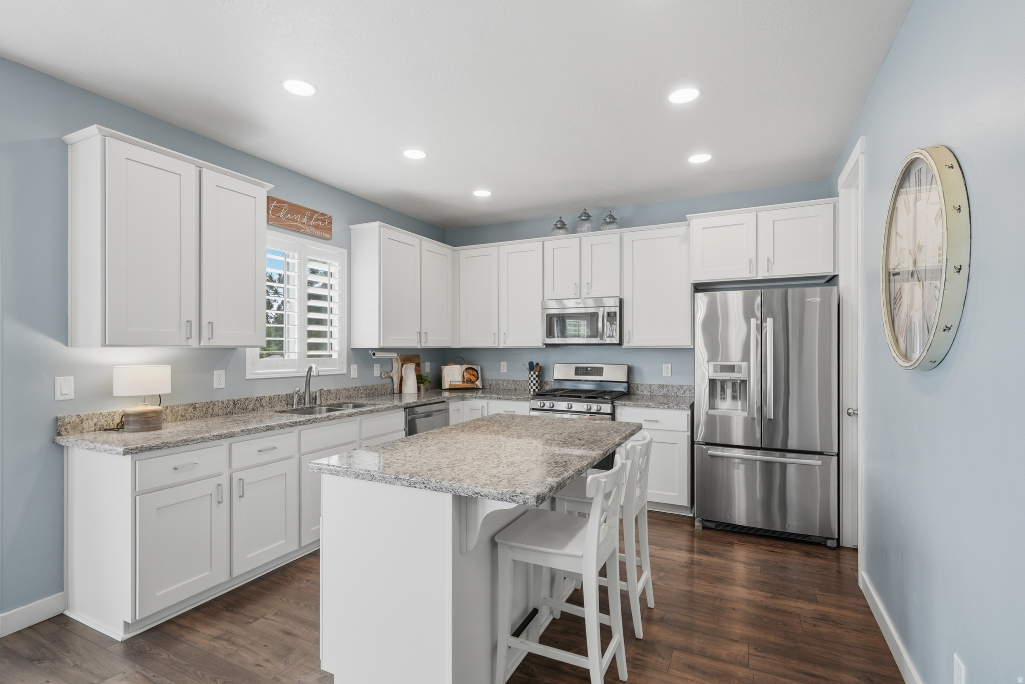 MEADOWS - Residential