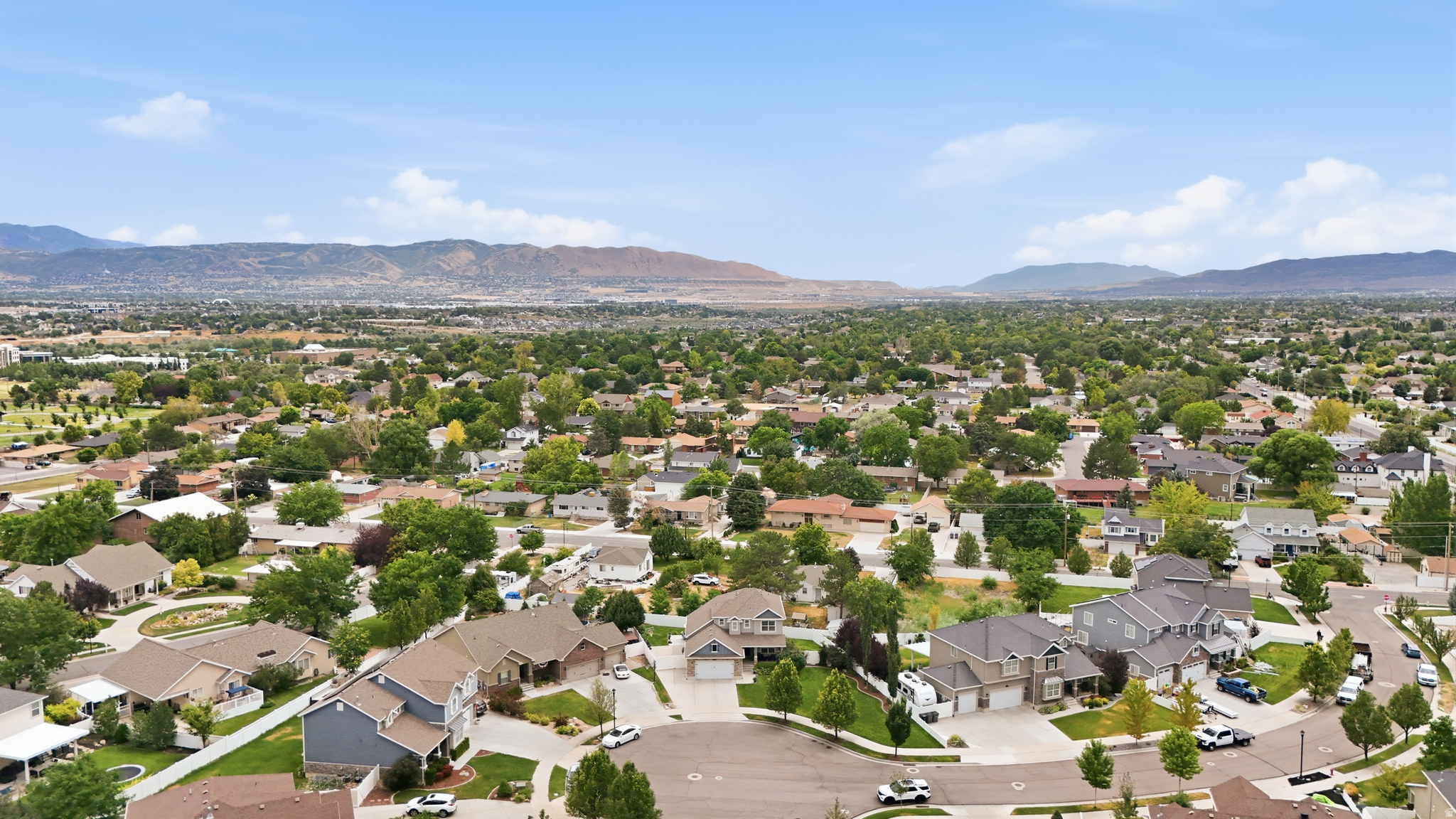 MEADOWS - Residential