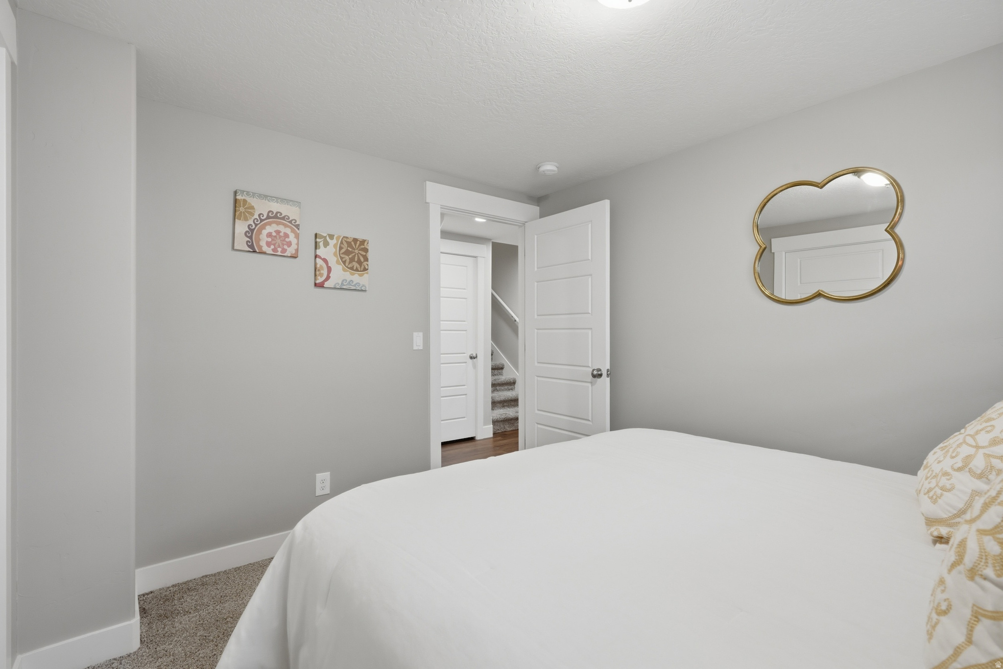 MEADOWS - Residential