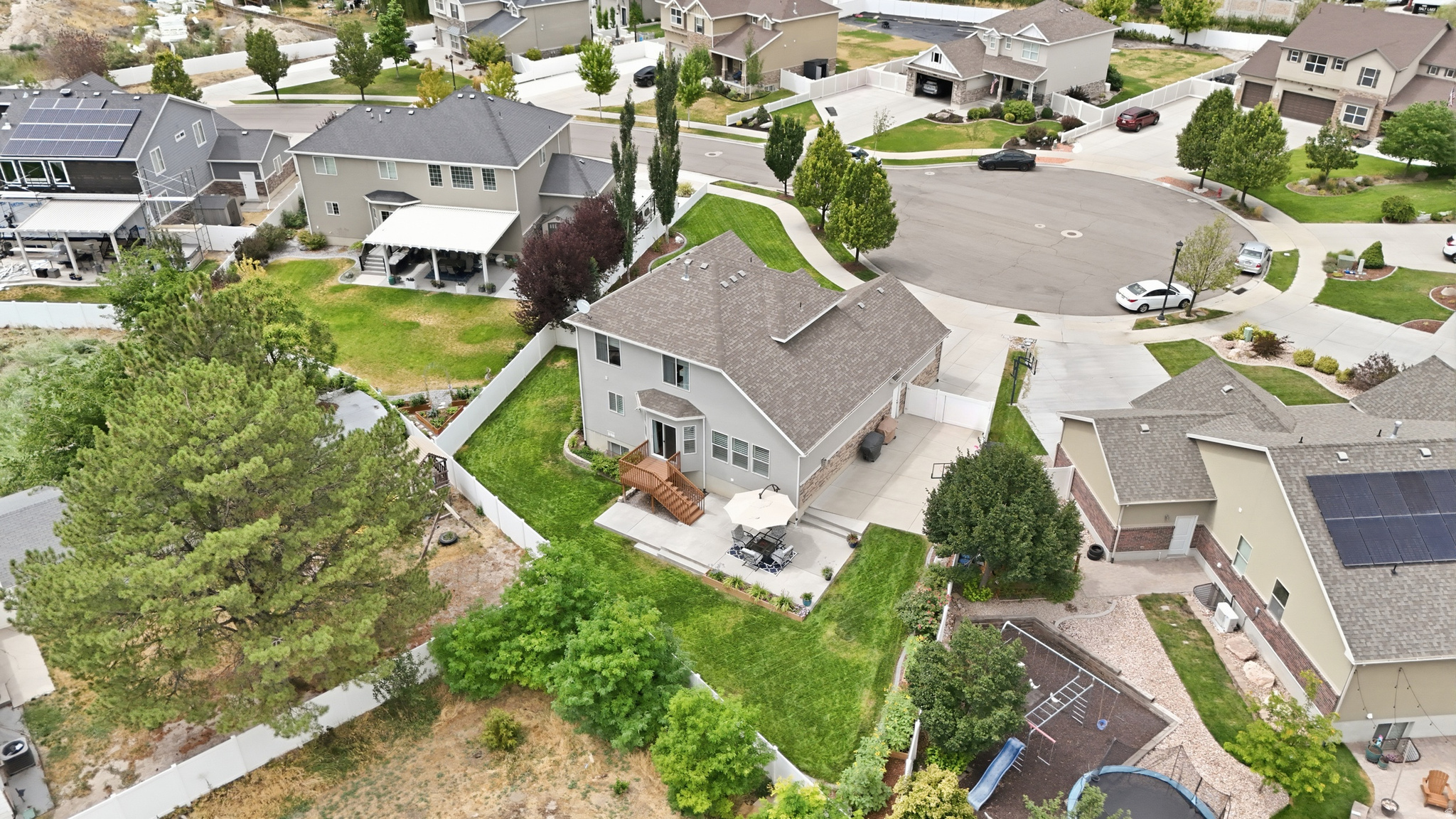 MEADOWS - Residential