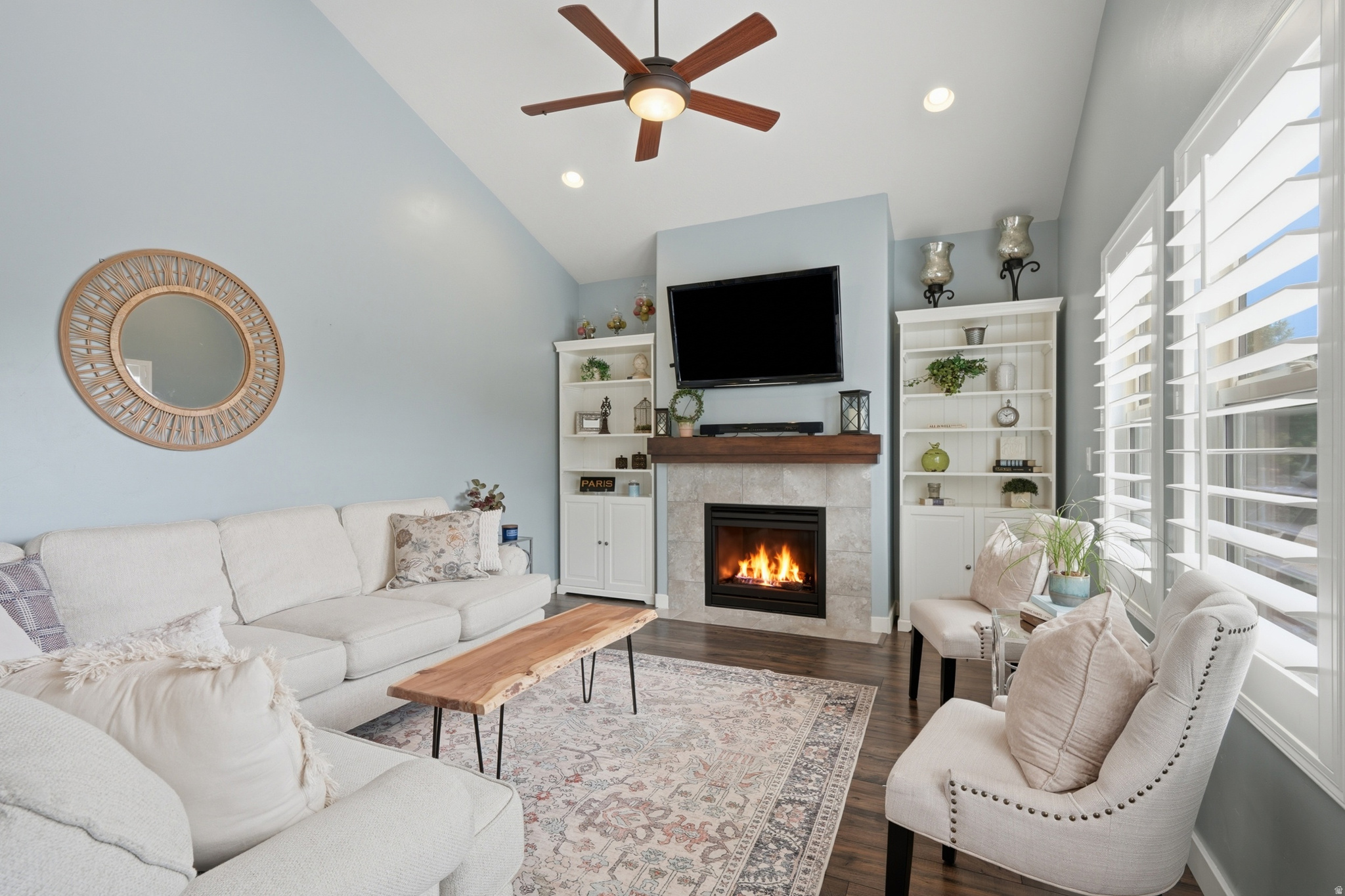 MEADOWS - Residential