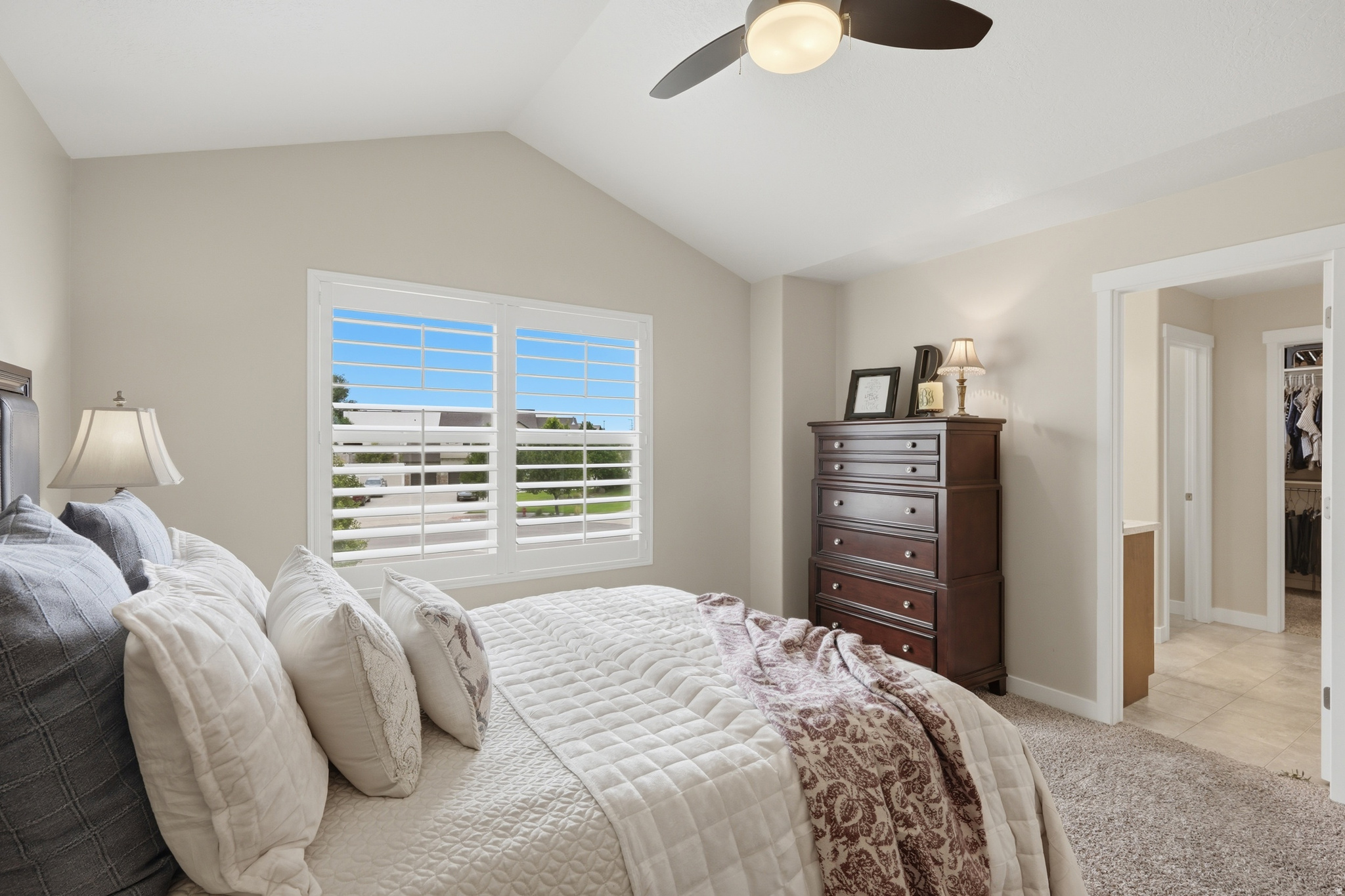 MEADOWS - Residential