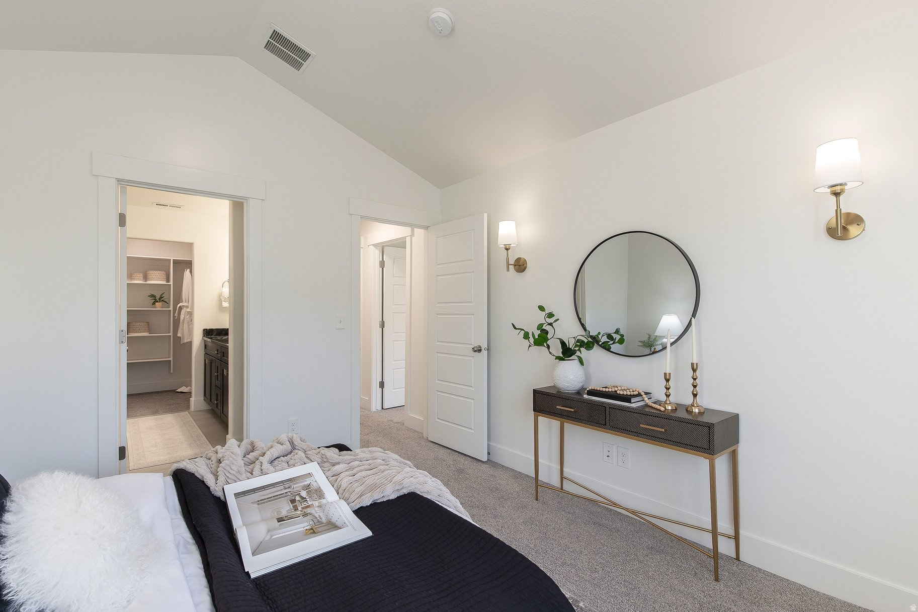 MOUNTAIN RIDGE - Residential
