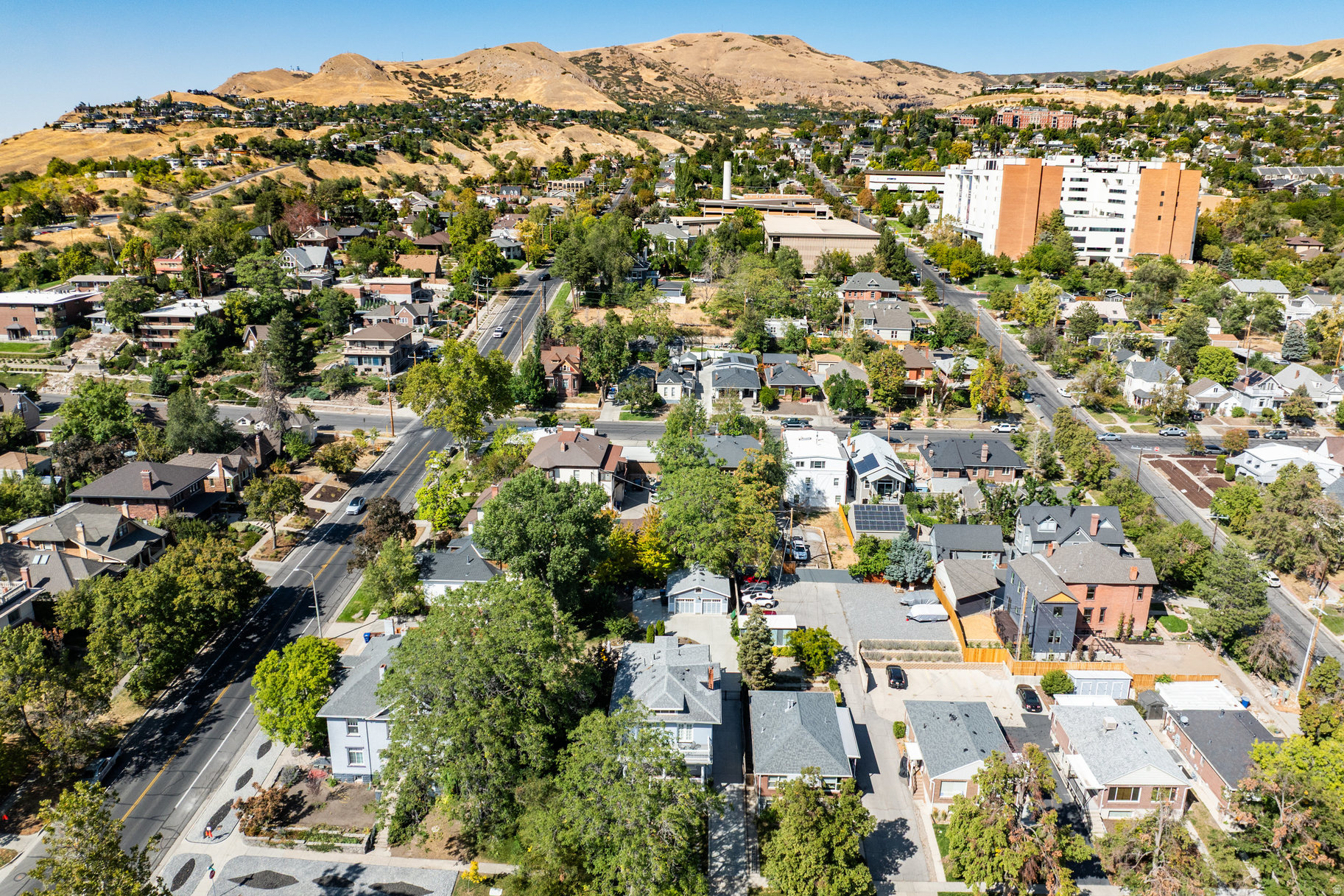 AVENUES - Residential