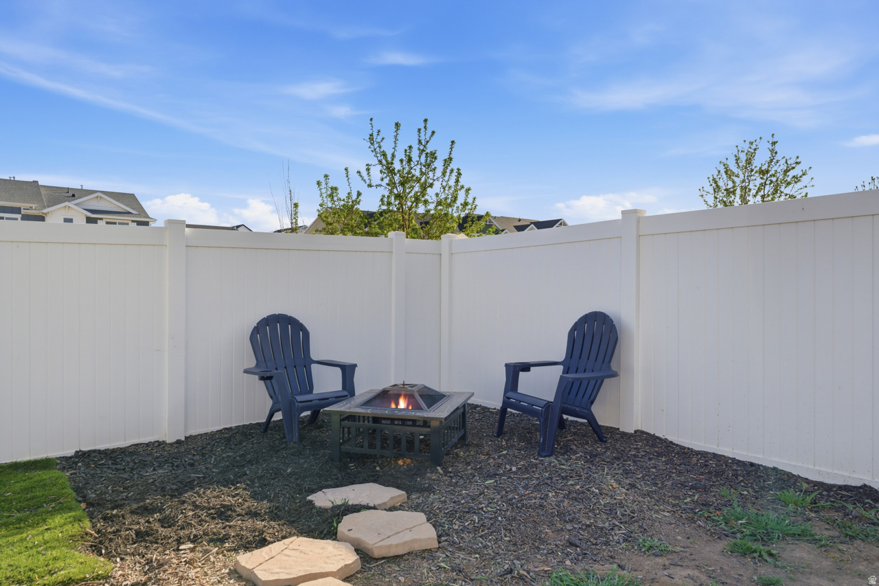 COLD SPRING RANCH - Residential