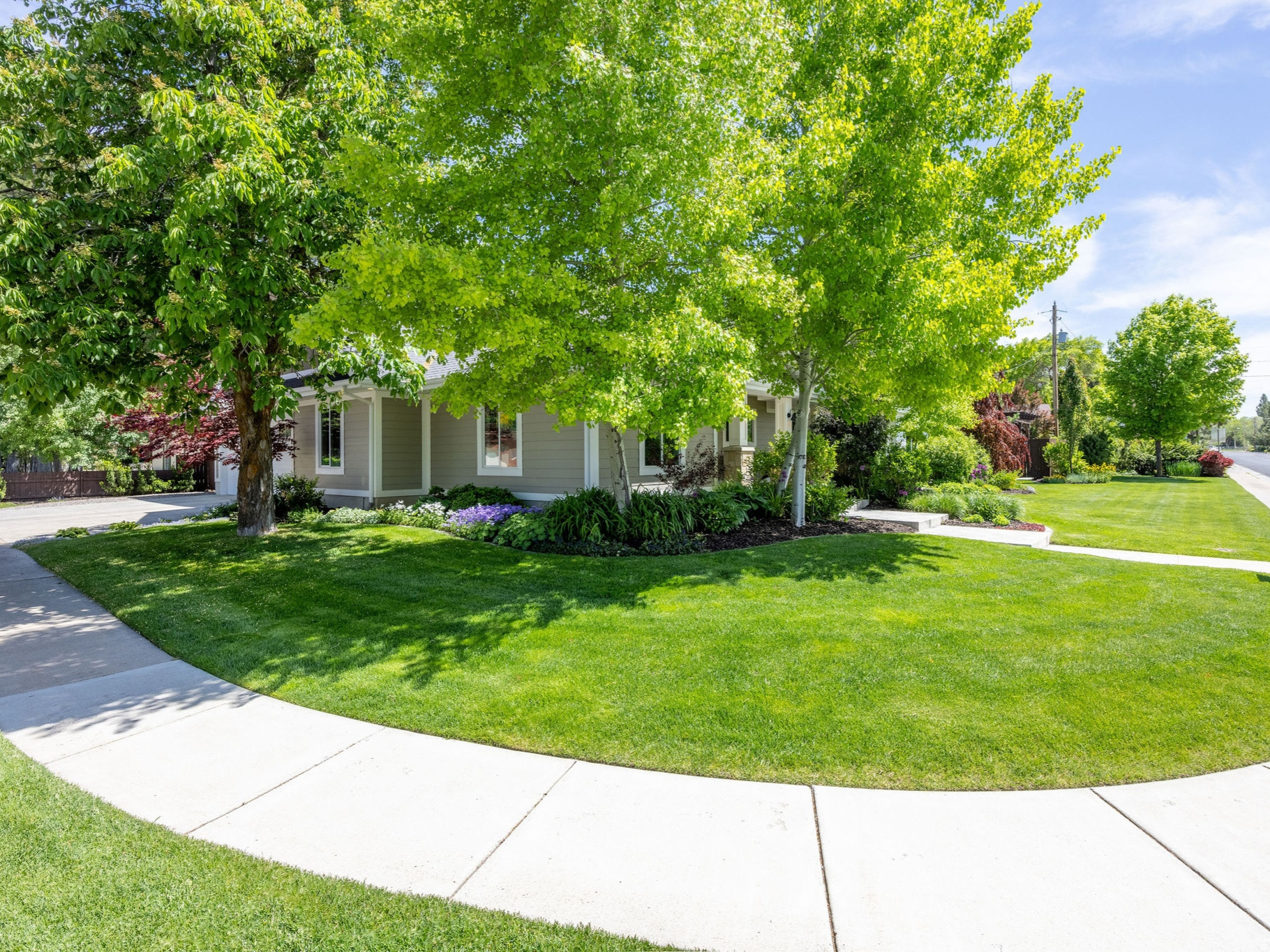 UNIVERSITY HEIGHTS - Residential