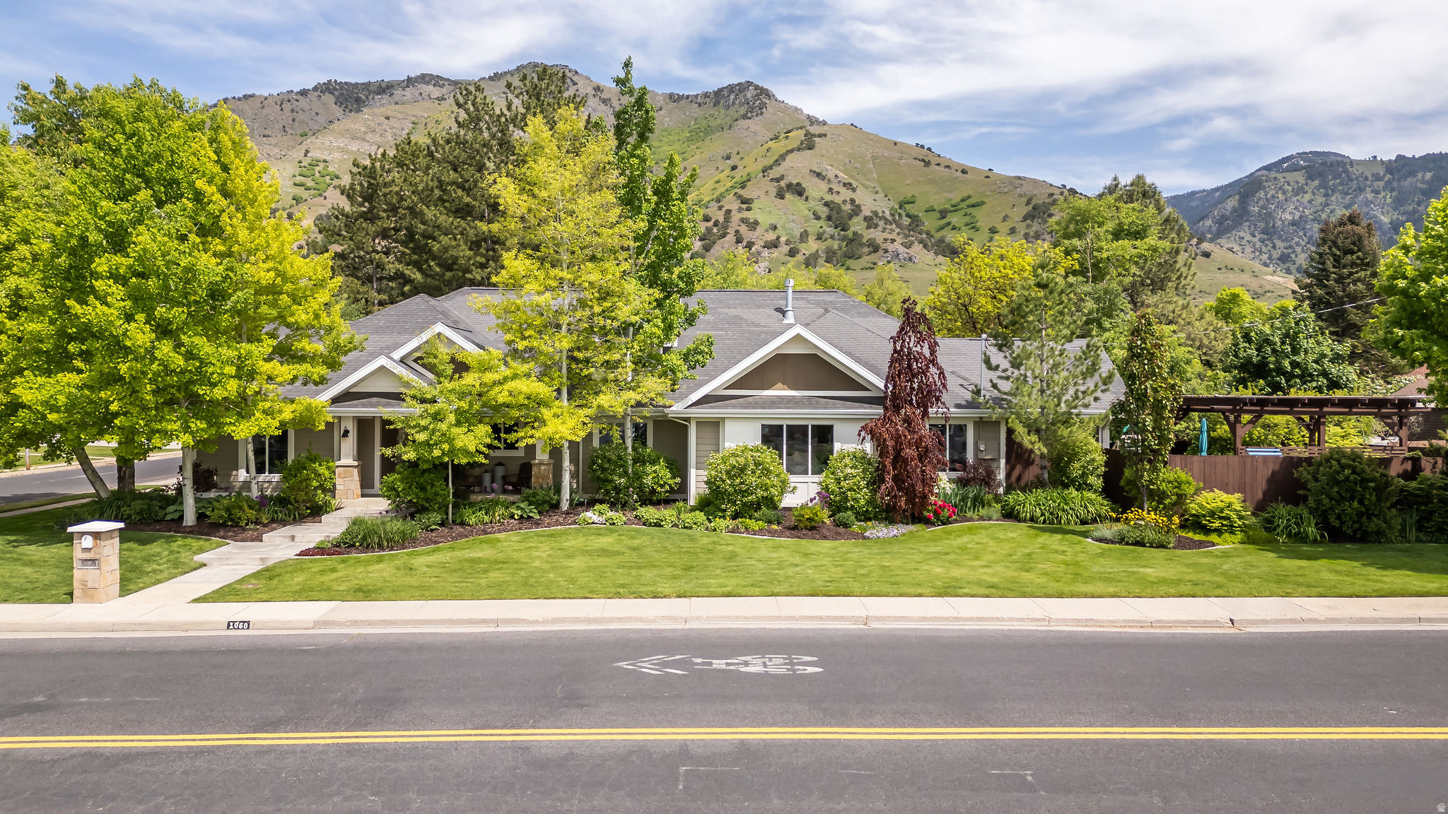 UNIVERSITY HEIGHTS - Residential