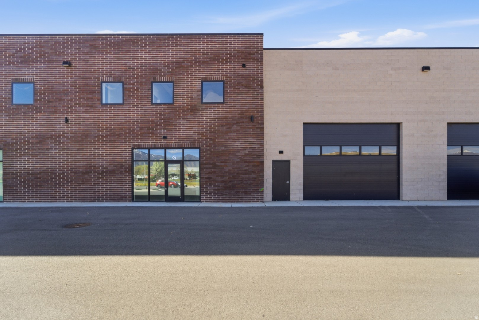 Brand new industrial flex space office / warehouse space available for lease & fast move in.  - 1,788 SF Office space - 4,502 SF Warehouse - 6,290 SF total  Including reception area, 4 offices (2 upstairs & 2 downstairs), 3 bathrooms, & kitchen & break room. See the Matterport 3D tour link below to see similar floor plan, quality of build & finishes, and overall floor plan flow. Easy freeway access and large, open accessibility to the warehouse. Lots of parking available.    _______ NNN includes exterior building insurance, property taxes, snow removal, landscaping, trash removal, and common area maintenance.  Property is being marketed by Daniel Richey, Equity Real Estate. Call or text 801-358-9865. ________ Matterport Listing https://my.matterport.com/models/qoKJZNoaPpC?section=media