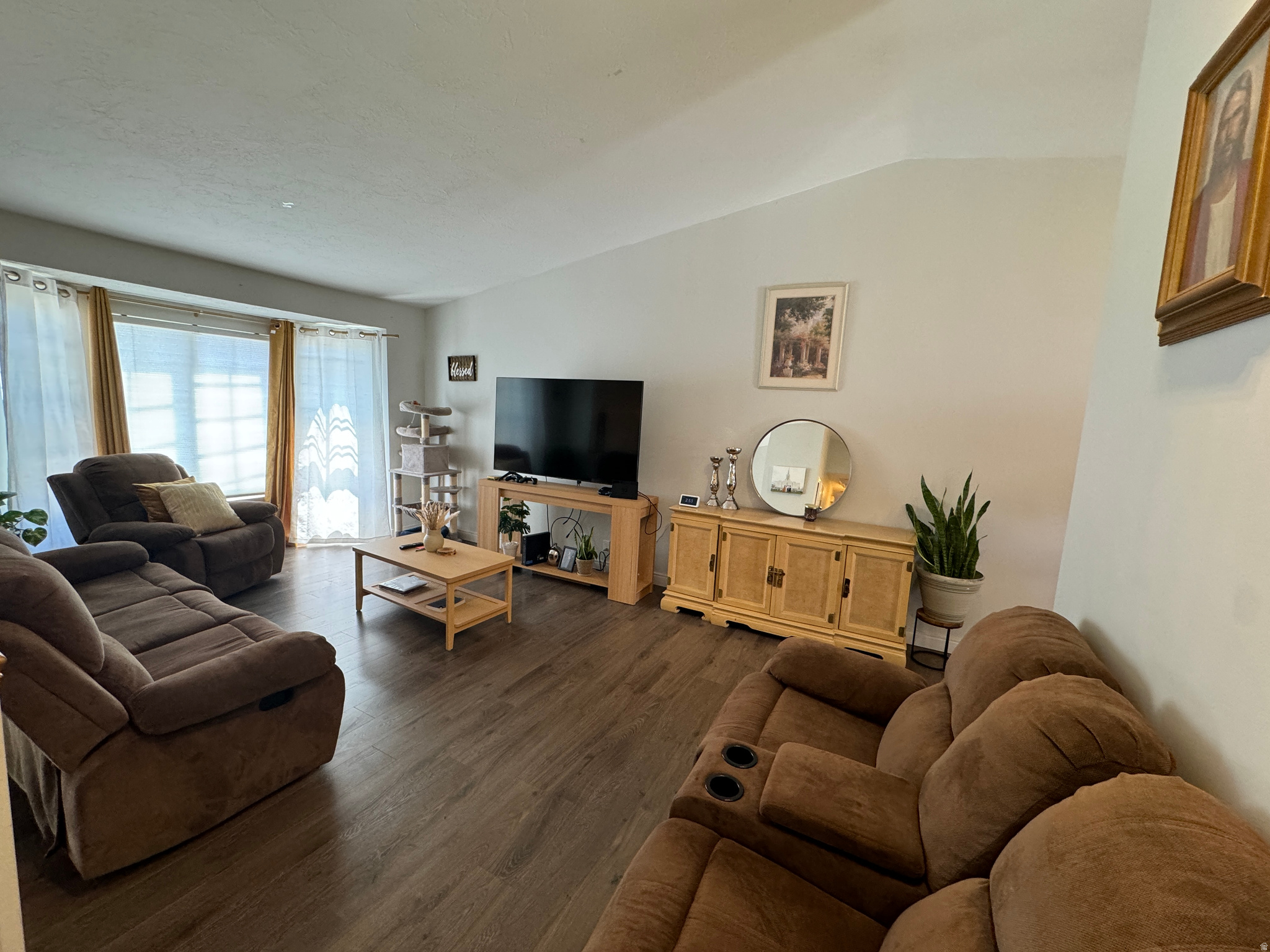 CRYSTAL RIDGE - Residential