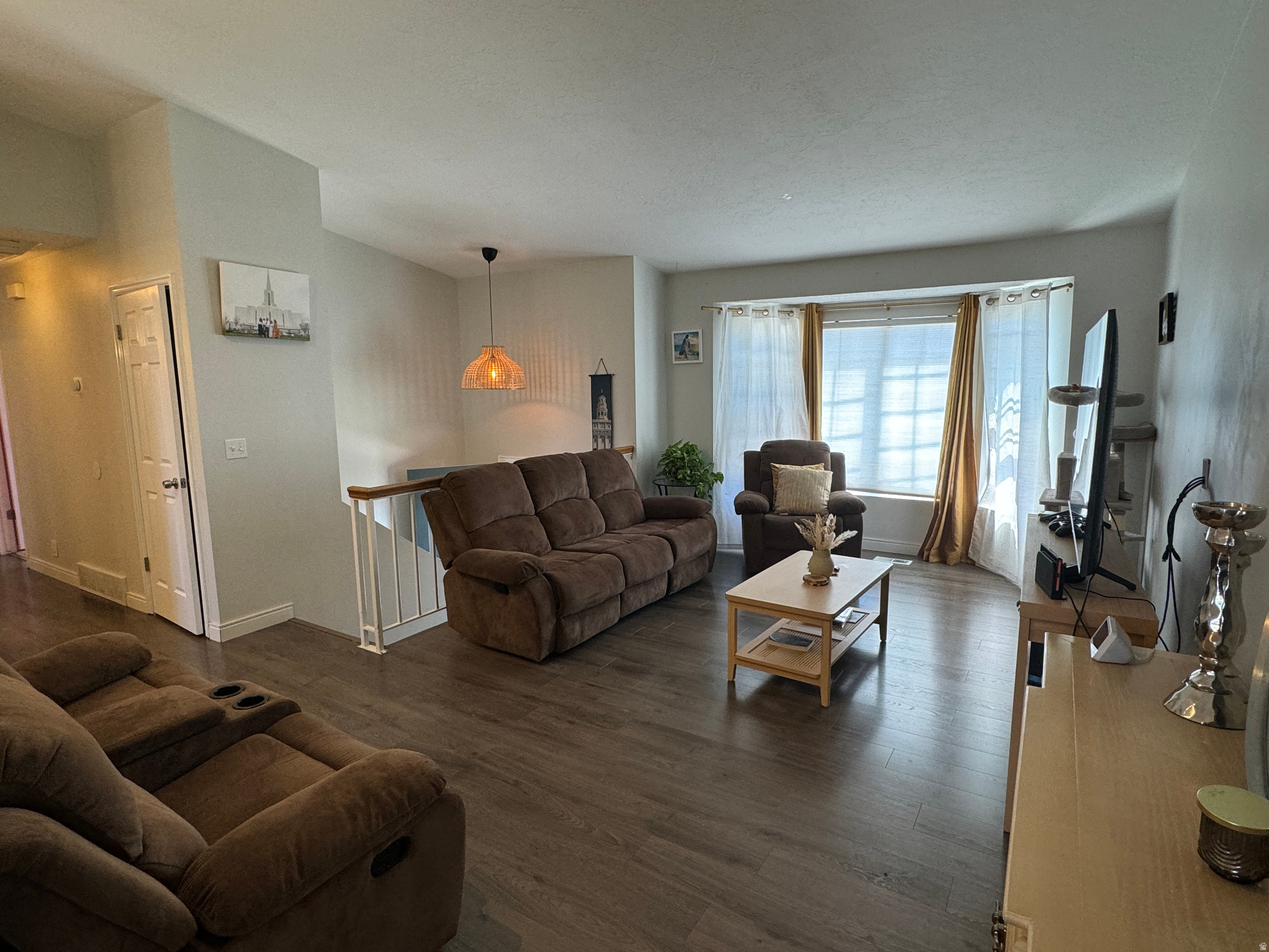 CRYSTAL RIDGE - Residential
