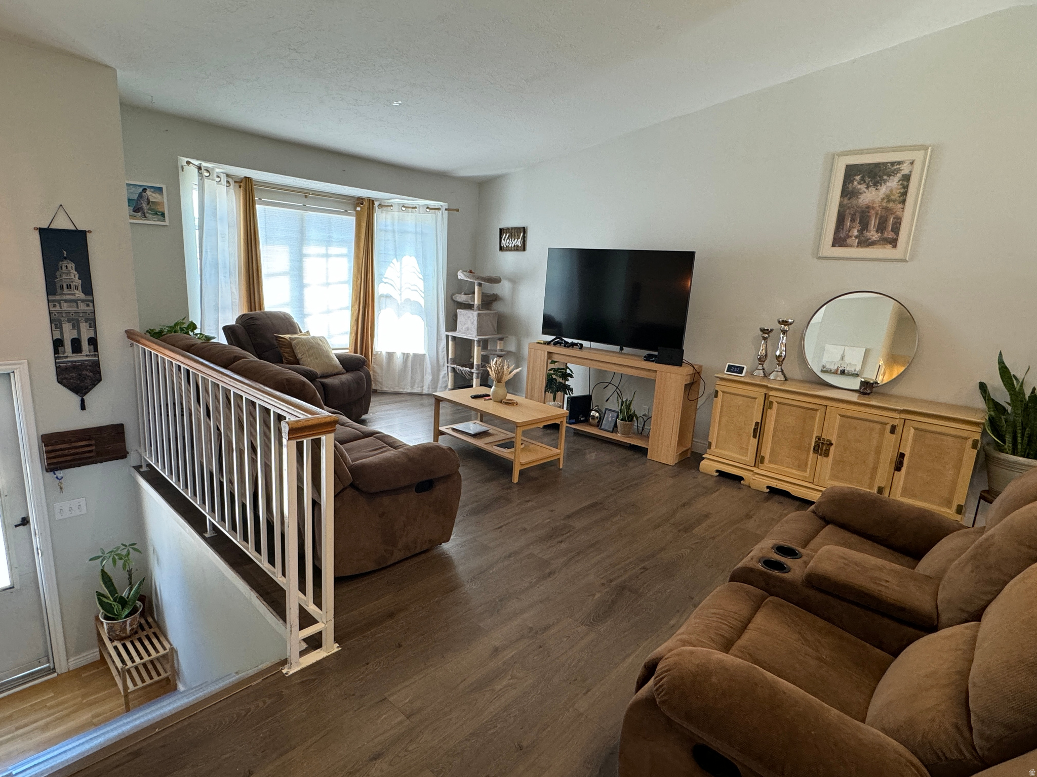 CRYSTAL RIDGE - Residential
