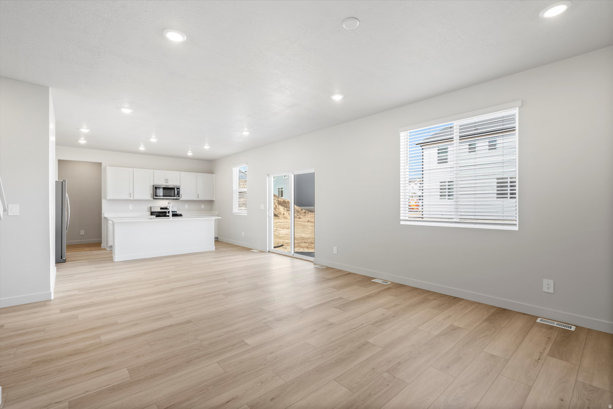 STRATTON ACRES - Residential